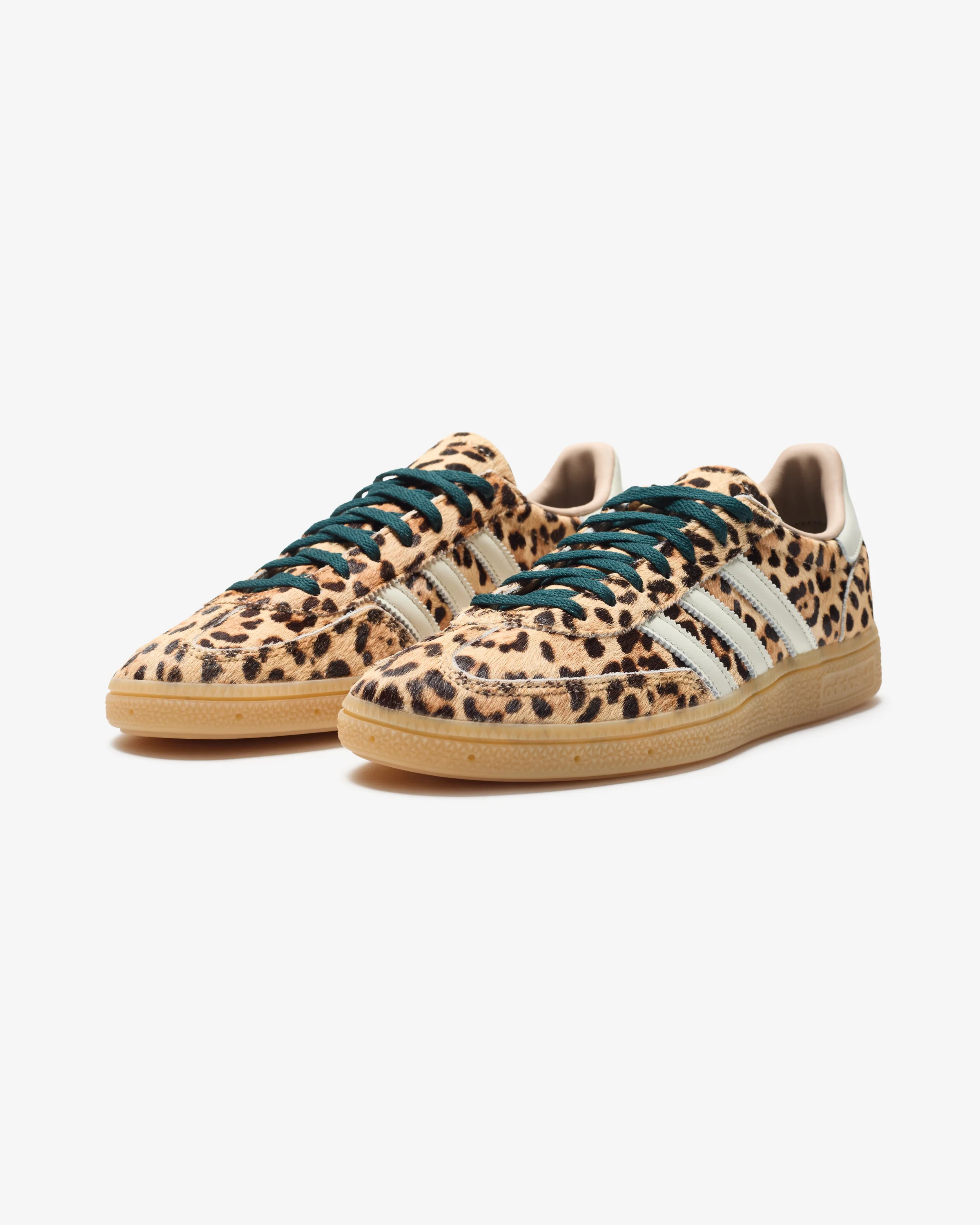 ADIDAS WMNS HANDBALL SPEZIAL - MAGBEI/ IVORY/ AURIVY