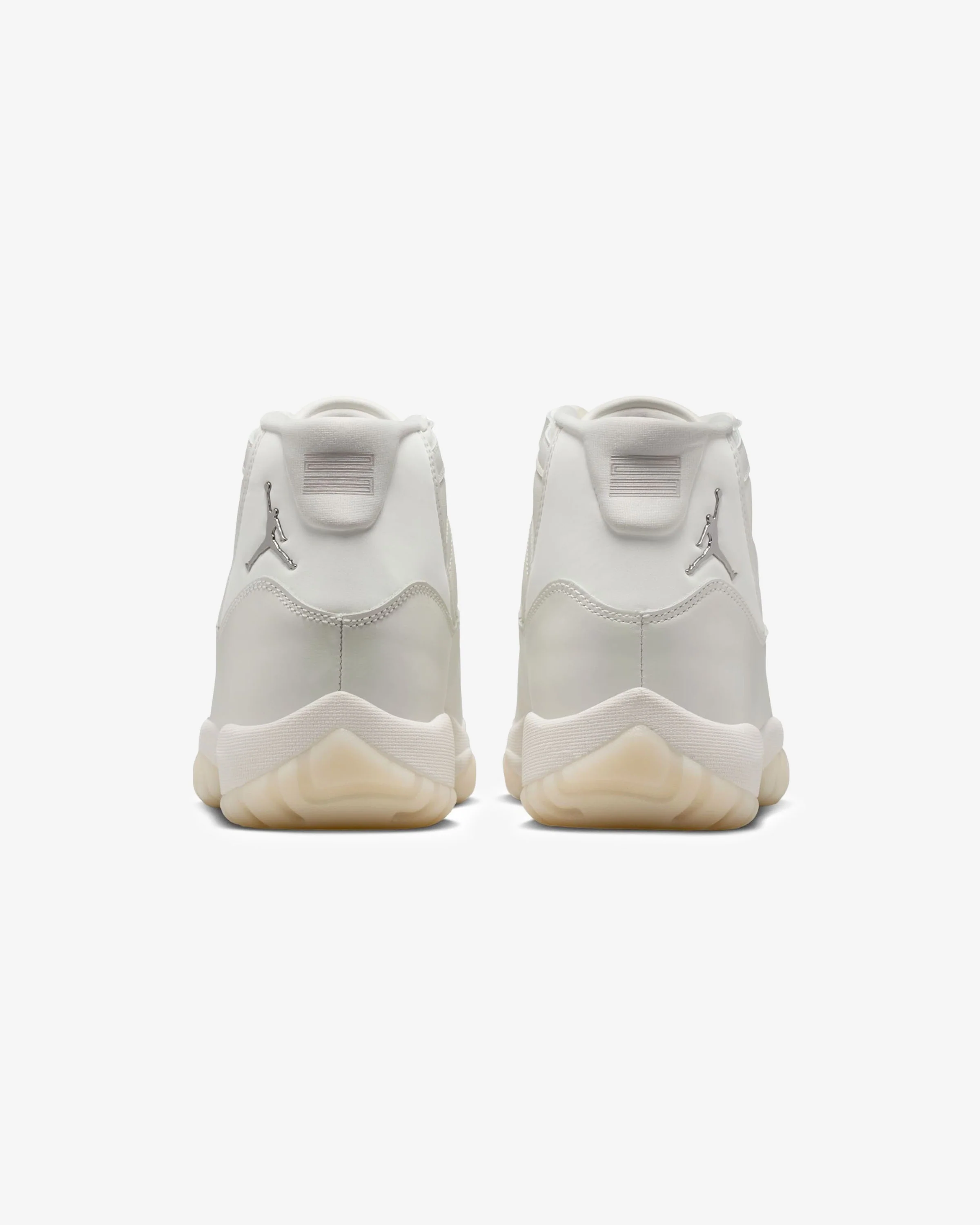10182-jordan-women-s-aj-11-retro-sail-pearlgrey-3.webp JORDAN WOMEN'S AJ 11 RETRO - SAIL/ PEARLGREY