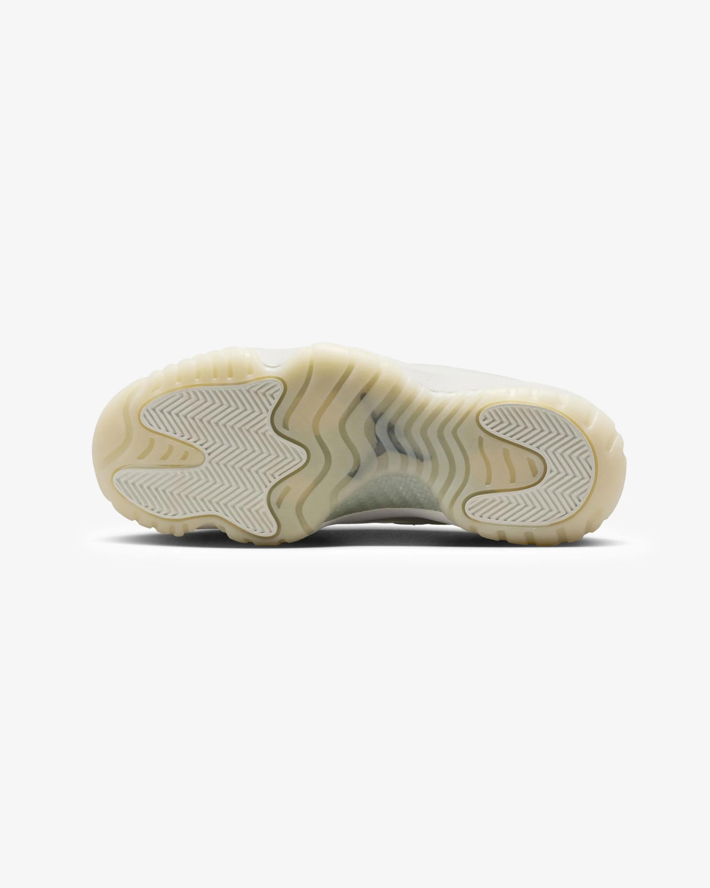 10182-jordan-women-s-aj-11-retro-sail-pearlgrey-5.webp JORDAN WOMEN'S AJ 11 RETRO - SAIL/ PEARLGREY
