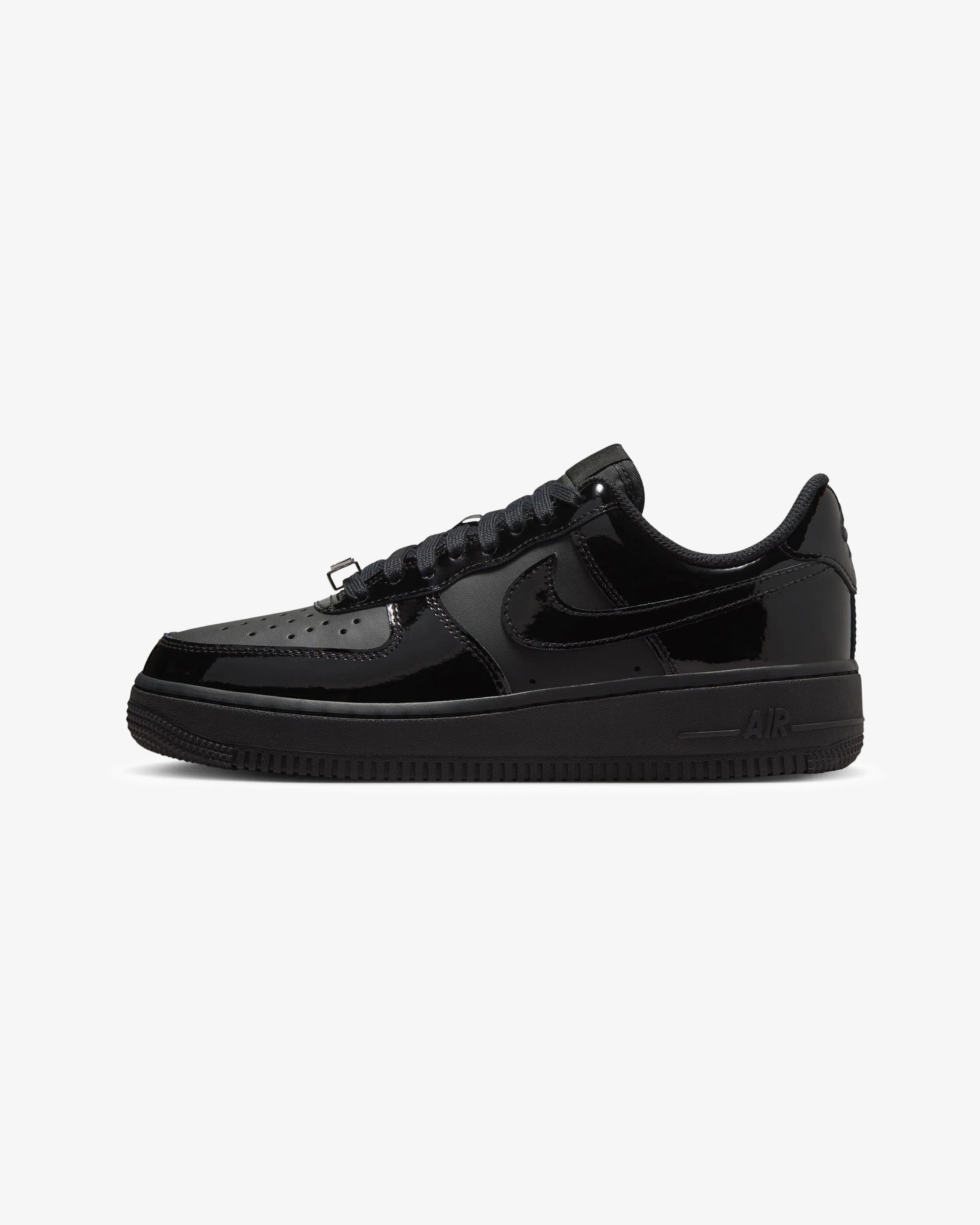 10224-nike-wmns-air-force-1-07-black-white-2.webp NIKE WMNS AIR FORCE 1 '07 - BLACK/ WHITE