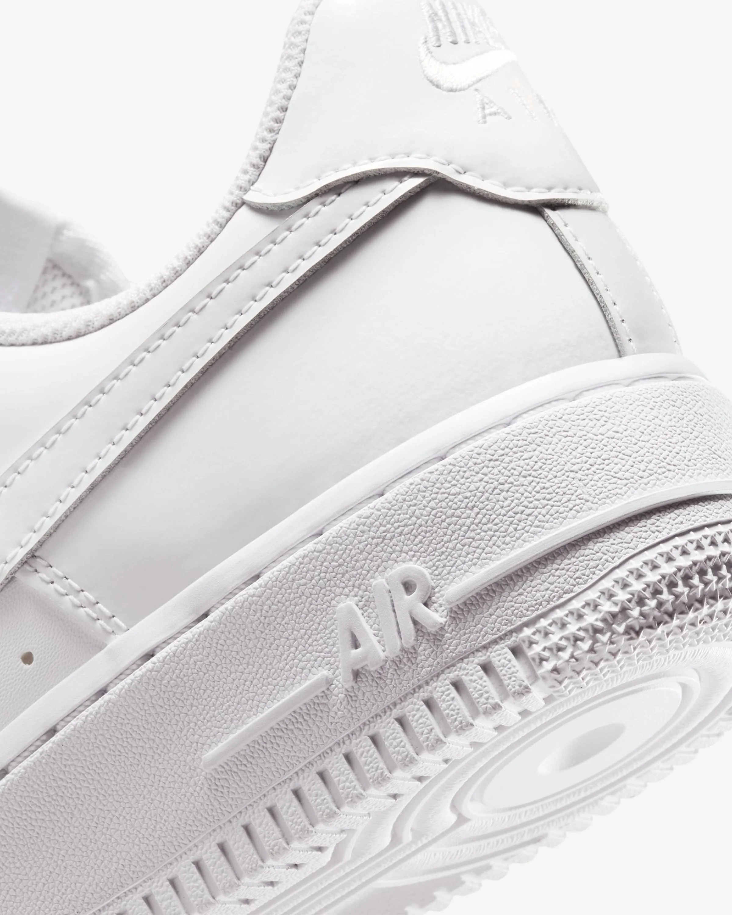 NIKE WMNS AIR FORCE 1 '07 - WHITE