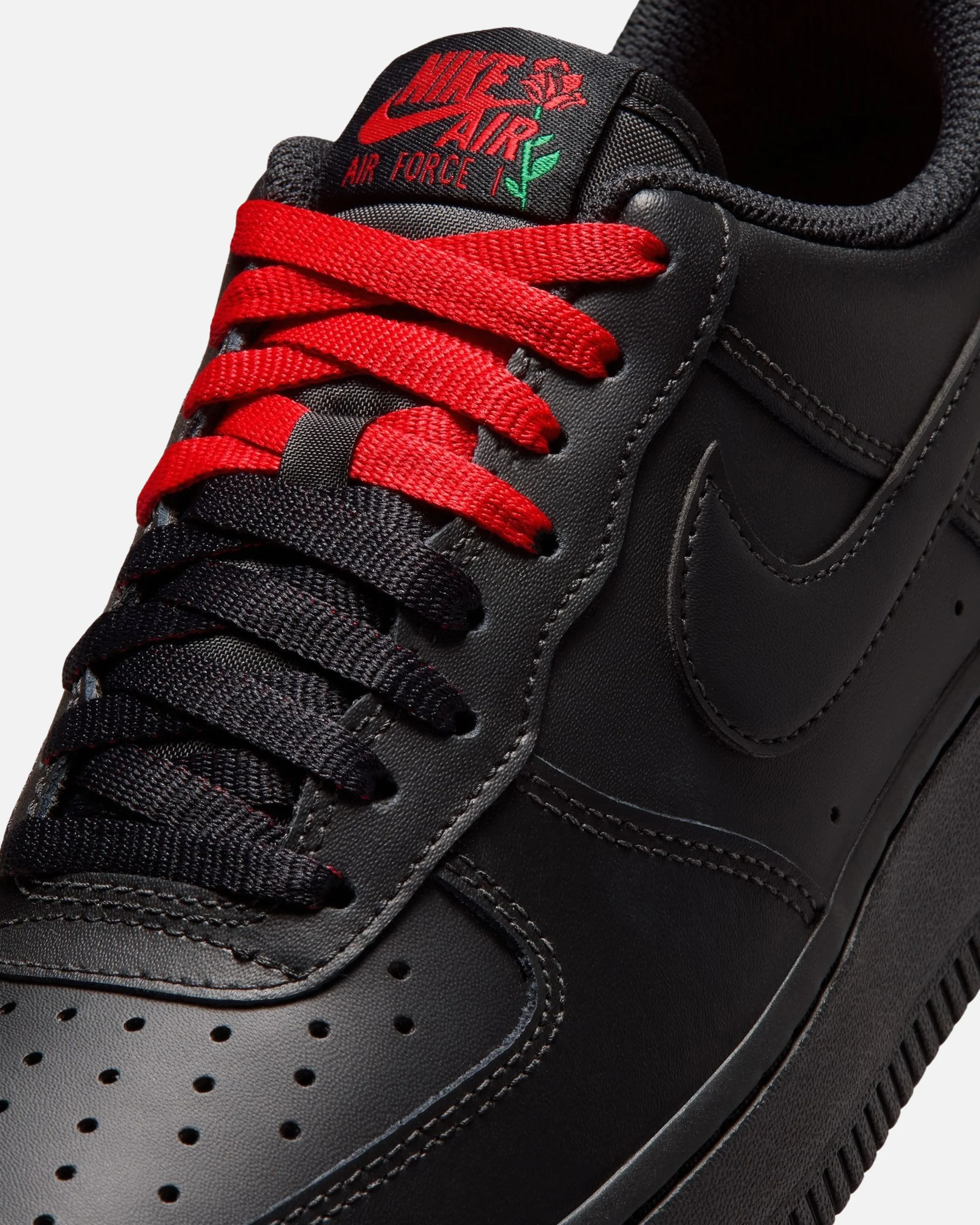 NIKE WMNS AIR FORCE 1 '07 SE - BLACK/ SPORT RED/ PINE GREEN