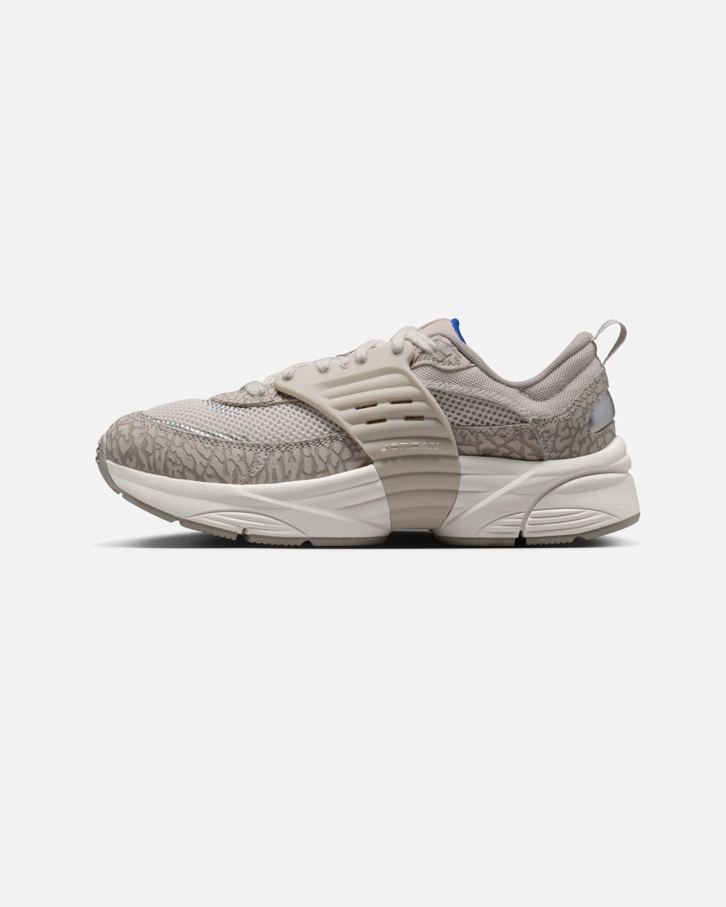 JORDAN WMNS TRUNNER O/S - GAMMA GREY/ OLD ROYAL