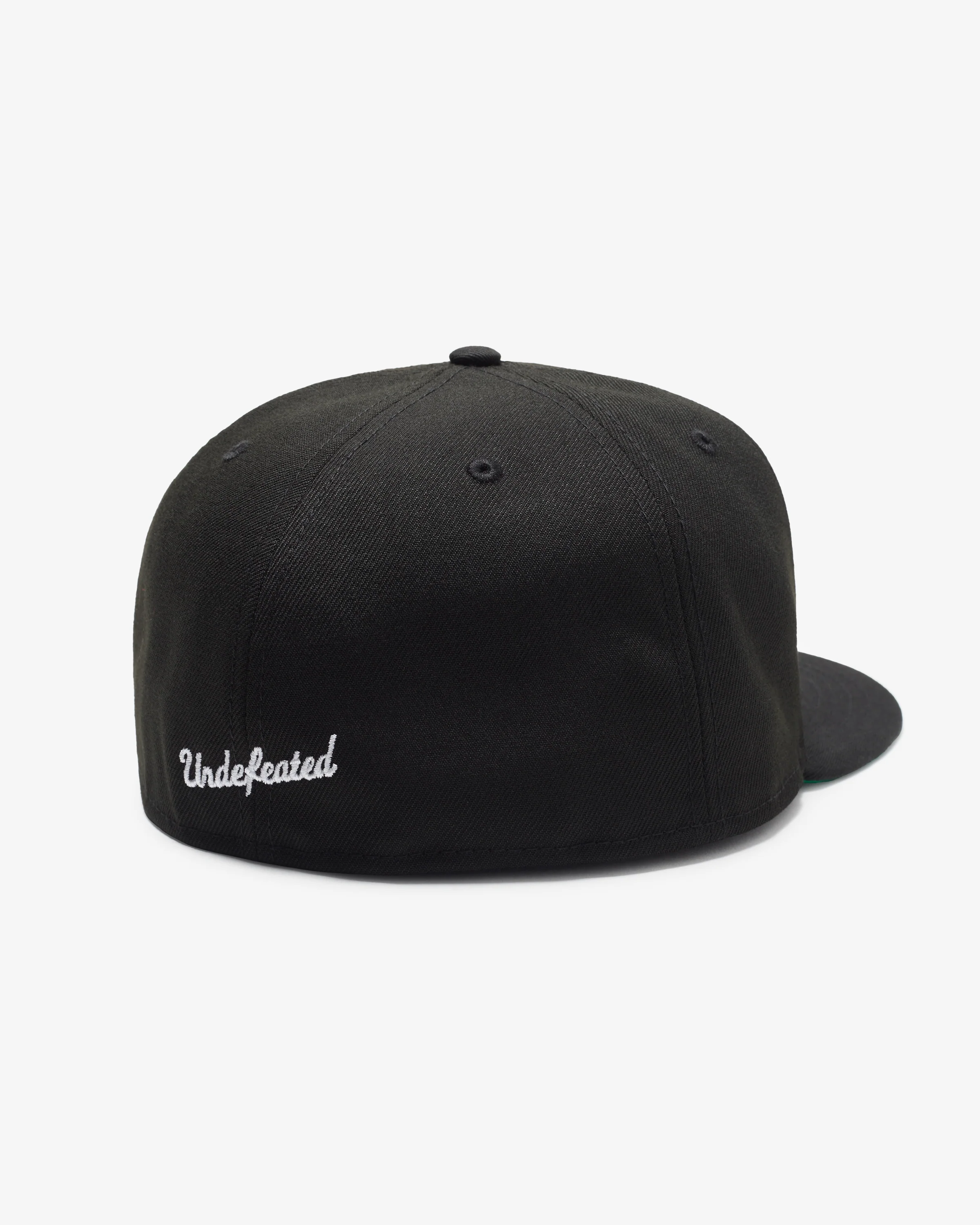 10608-undefeated-x-ne-baseball-fitted-3.webp UNDEFEATED X NE BASEBALL FITTED
