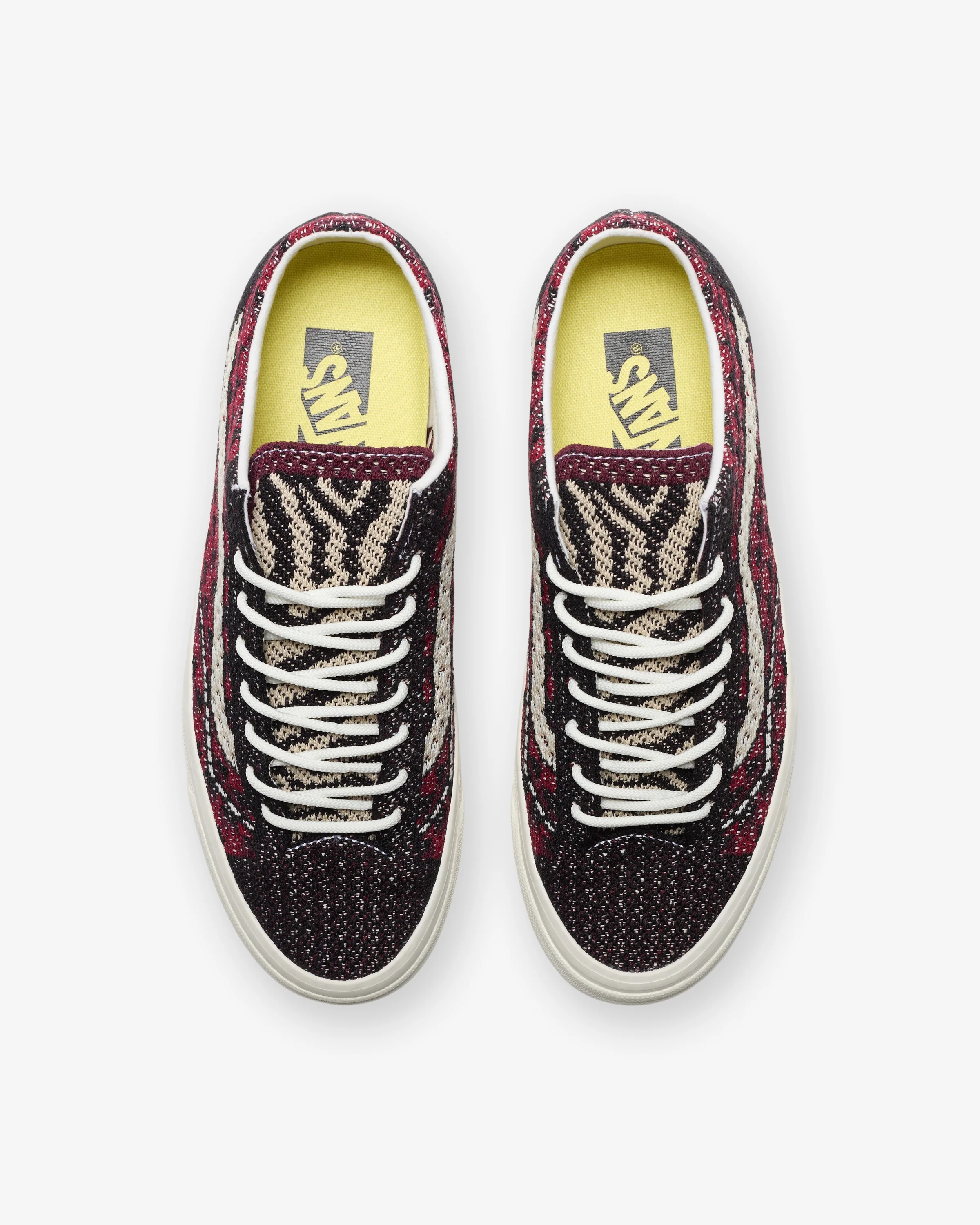11308-vans-premuim-old-skool-36-ek-check-bordeaux-4.webp VANS PREMUIM OLD SKOOL 36 EK - CHECK/ BORDEAUX