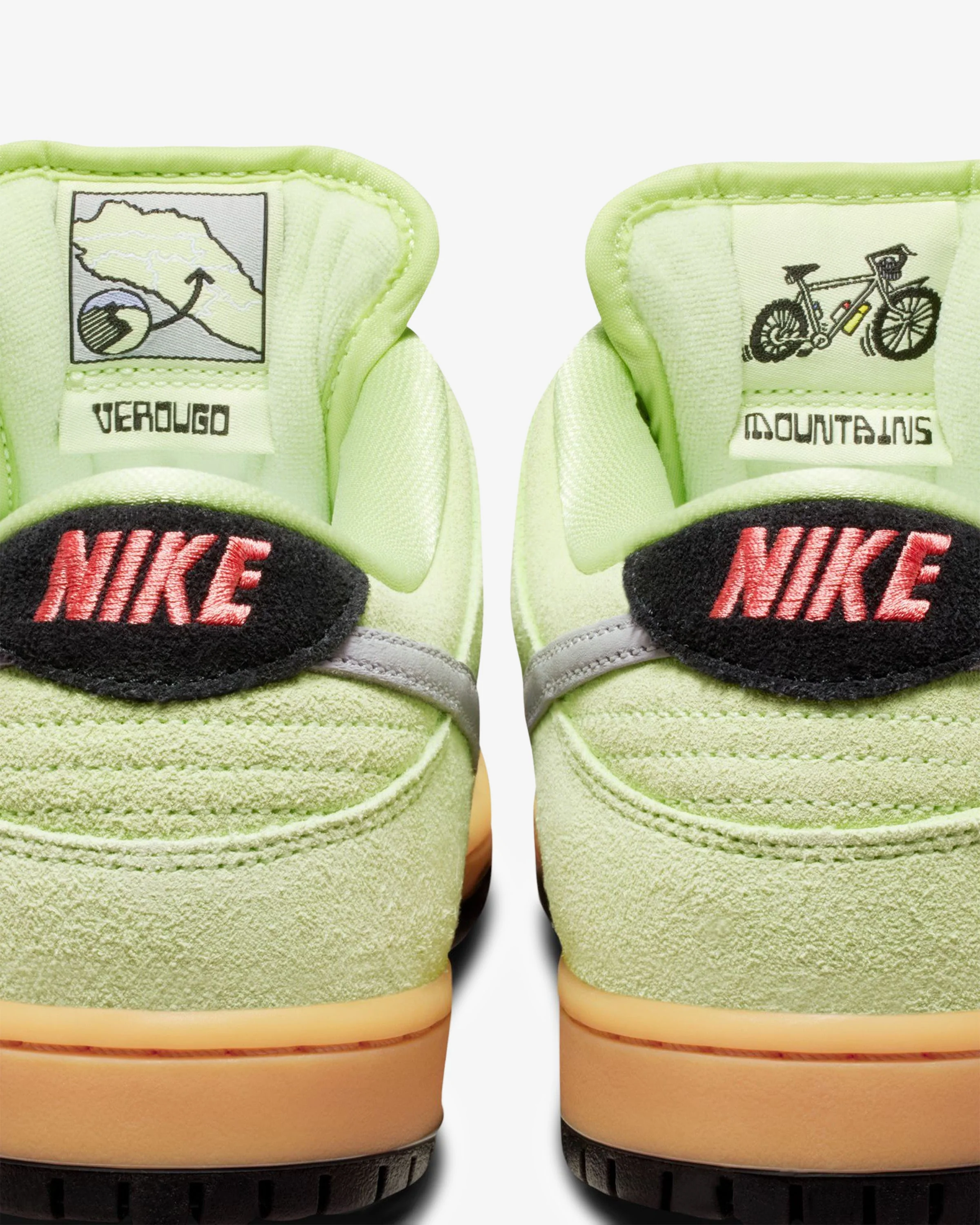11377-nike-sb-dunk-low-pro-lightliquidlime-6.webp NIKE SB DUNK LOW PRO - LIGHTLIQUIDLIME