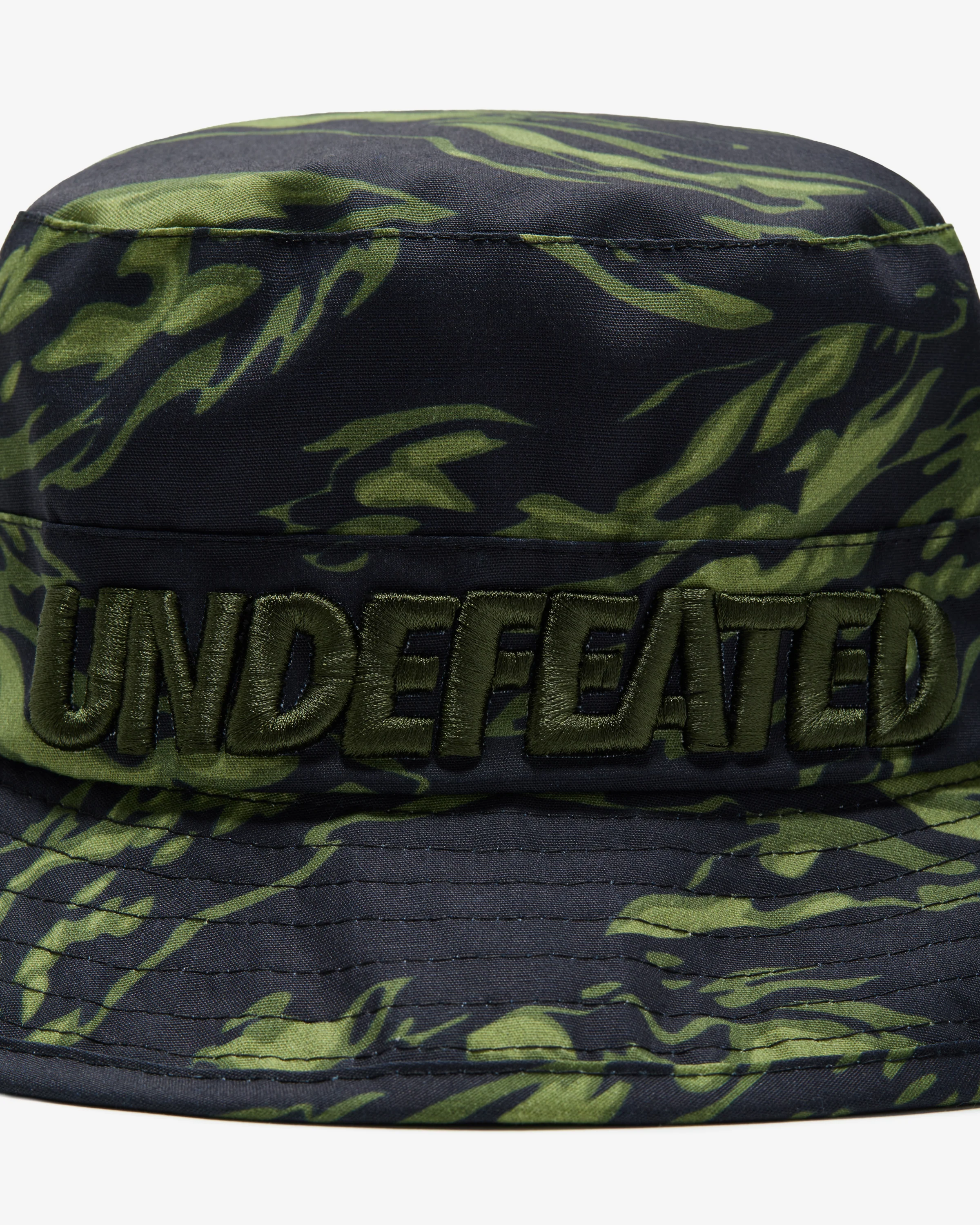 11411-undefeated-tiger-camo-boonie-4.webp UNDEFEATED TIGER CAMO BOONIE