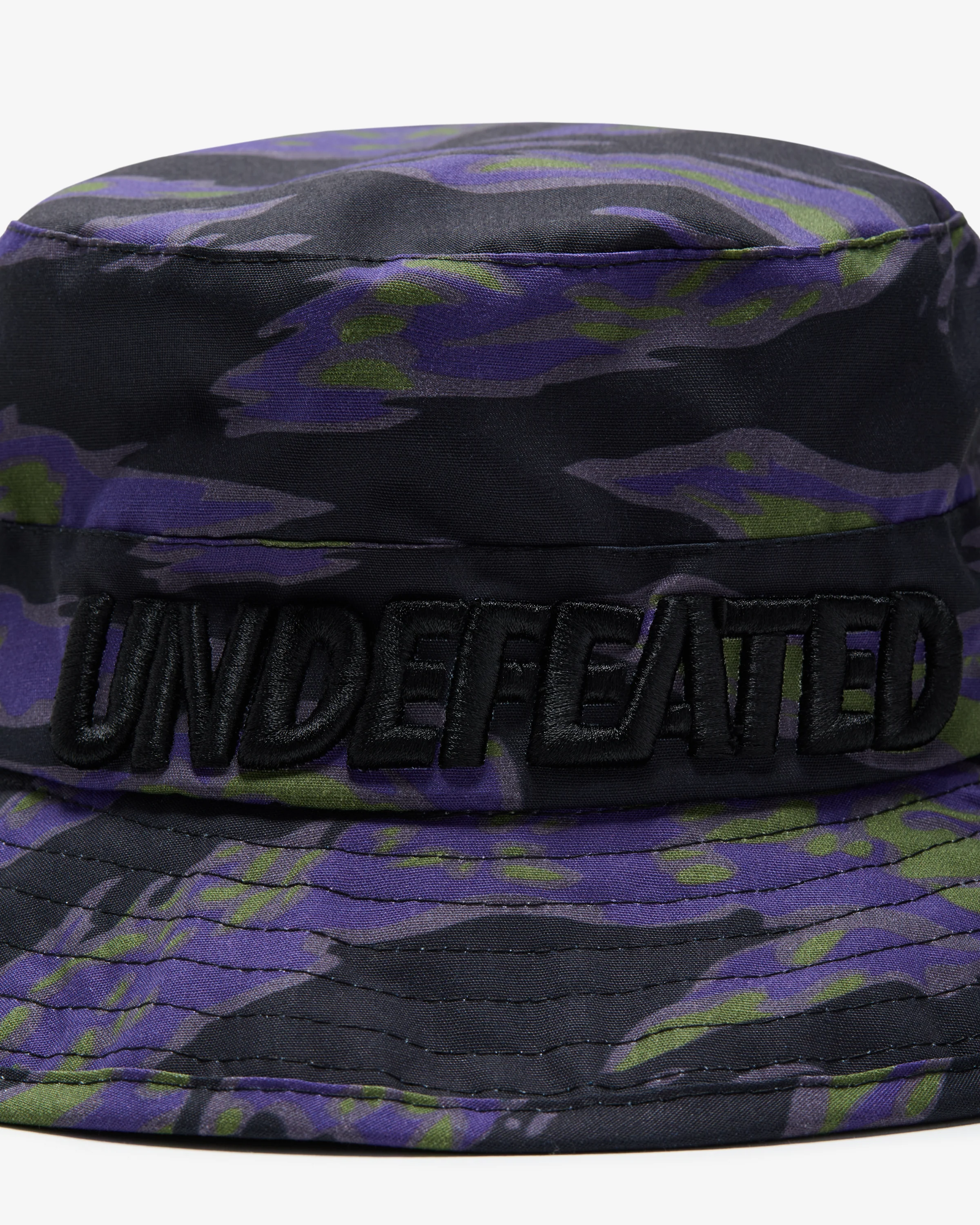 11411-undefeated-tiger-camo-boonie-7.webp UNDEFEATED TIGER CAMO BOONIE