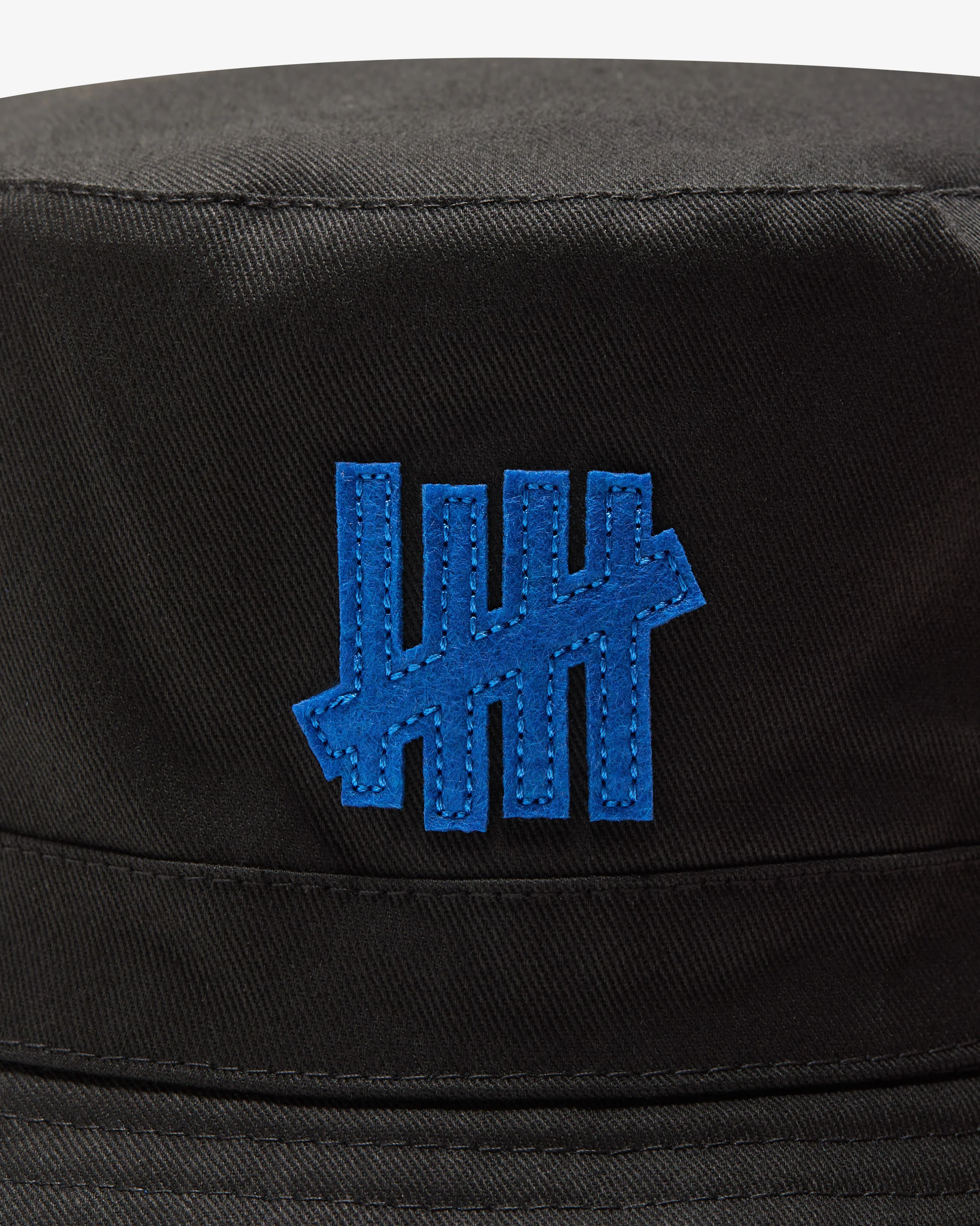 UNDEFEATED REVERSIBLE BUCKET