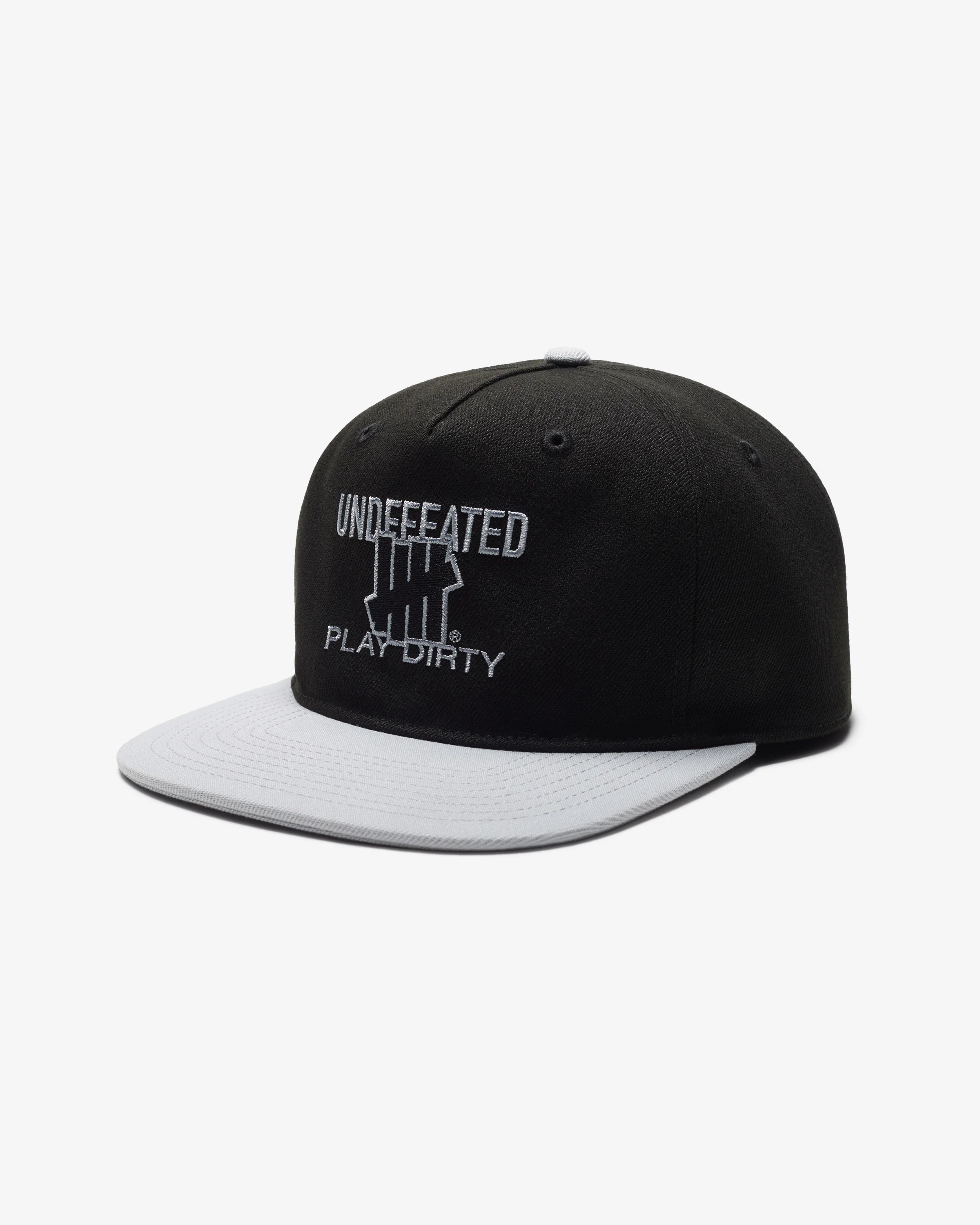 UNDEFEATED PLAY DIRTY SNAPBACK