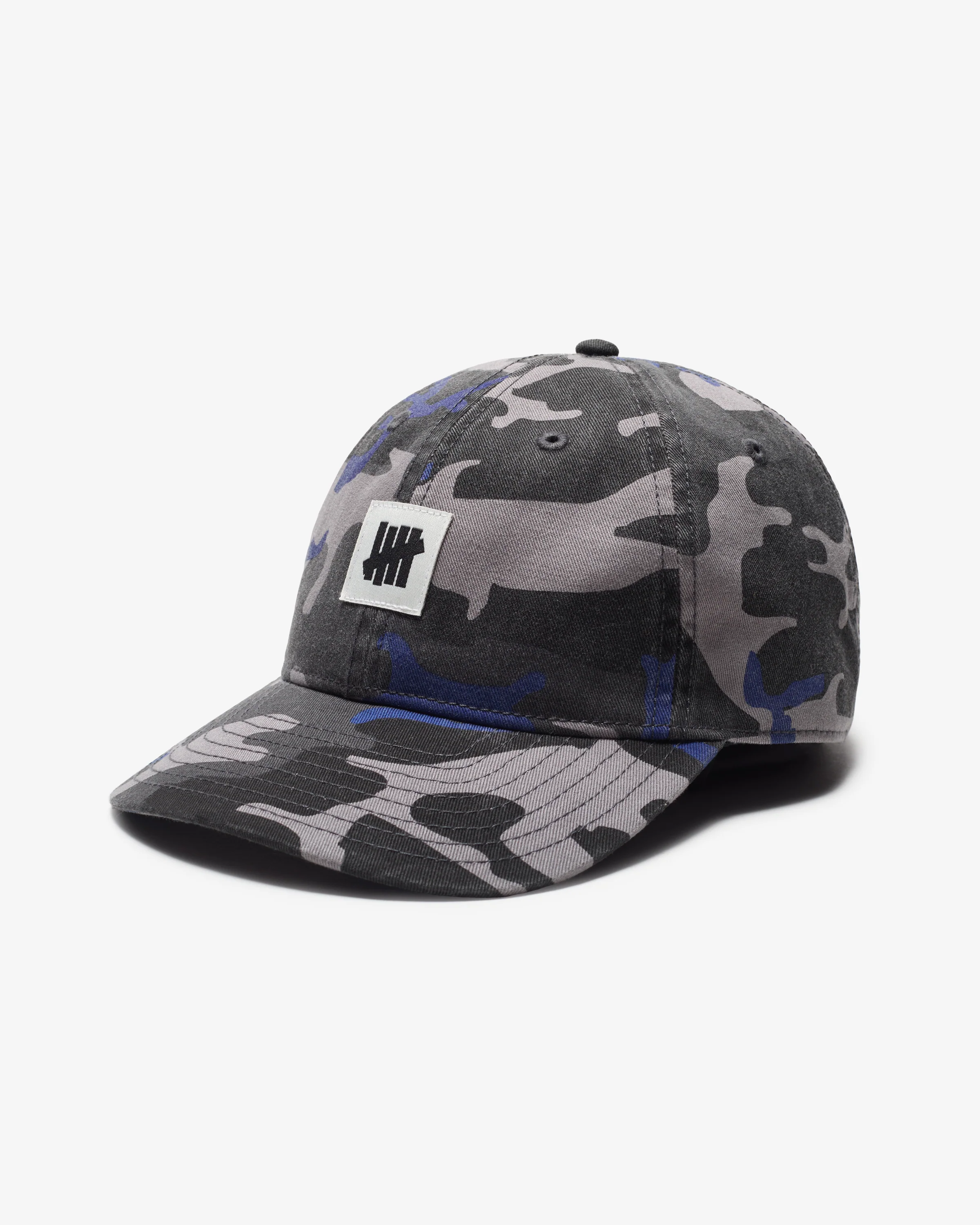 UNEFEATED CAMO STRAPBACK
