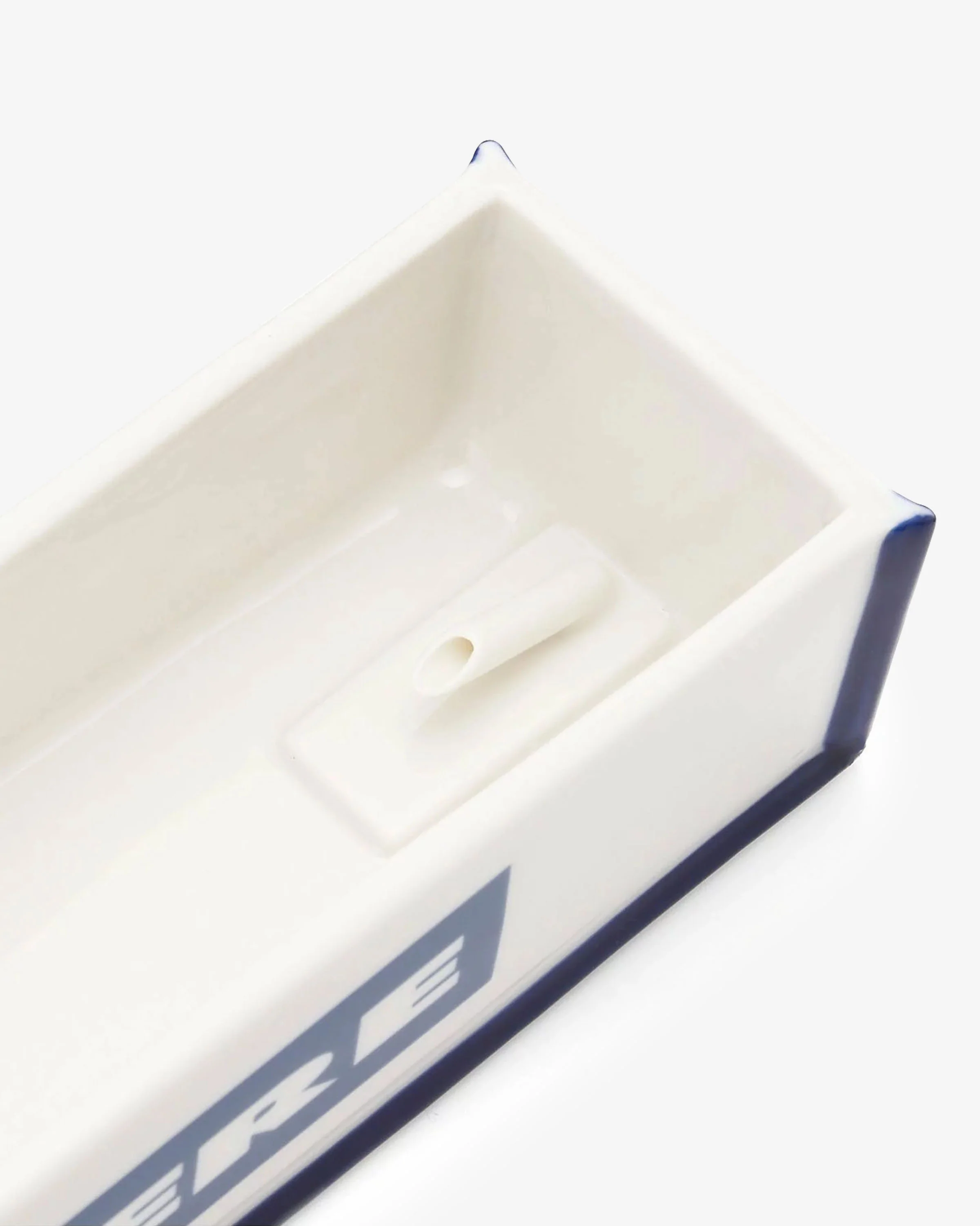 BAPE NOWHERE SIGNBOARD INCENSE CHAMBER - WHITE