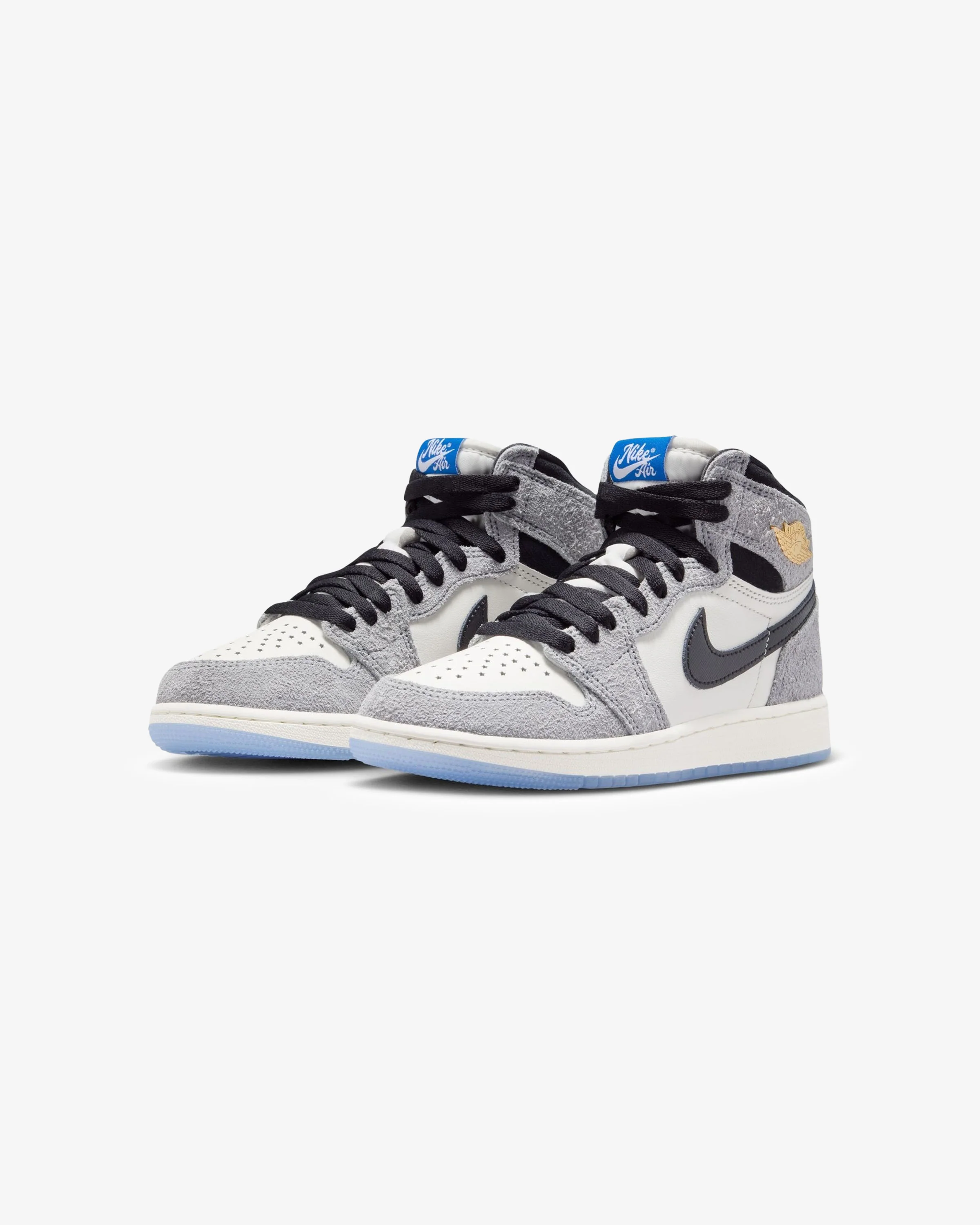11889-jordan-gs-aj-1-high-og-cool-grey-black-sail-1.webp JORDAN GS AJ 1 HIGH OG - COOL GREY/ BLACK/ SAIL