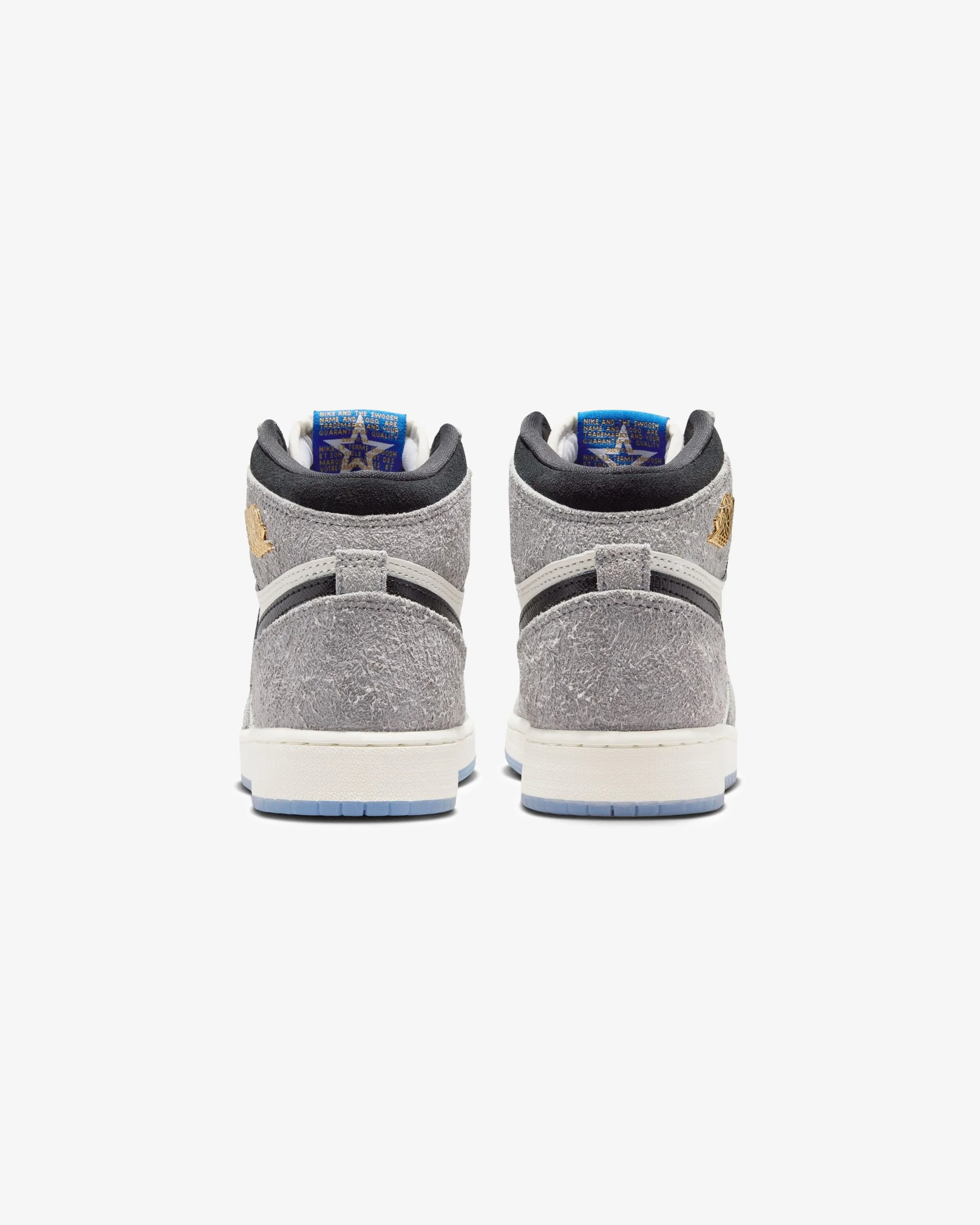 11889-jordan-gs-aj-1-high-og-cool-grey-black-sail-3.webp JORDAN GS AJ 1 HIGH OG - COOL GREY/ BLACK/ SAIL