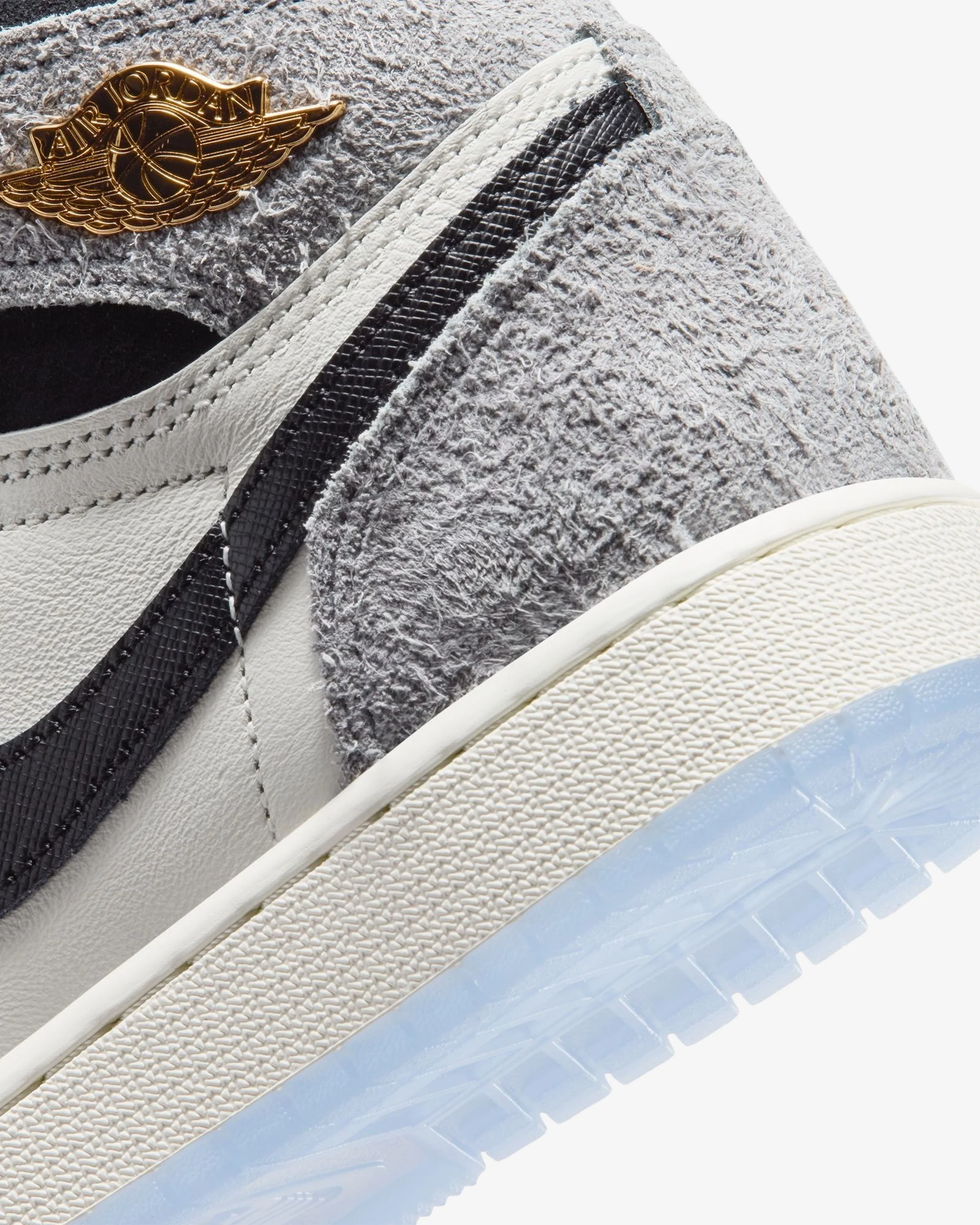 11889-jordan-gs-aj-1-high-og-cool-grey-black-sail-7.webp JORDAN GS AJ 1 HIGH OG - COOL GREY/ BLACK/ SAIL
