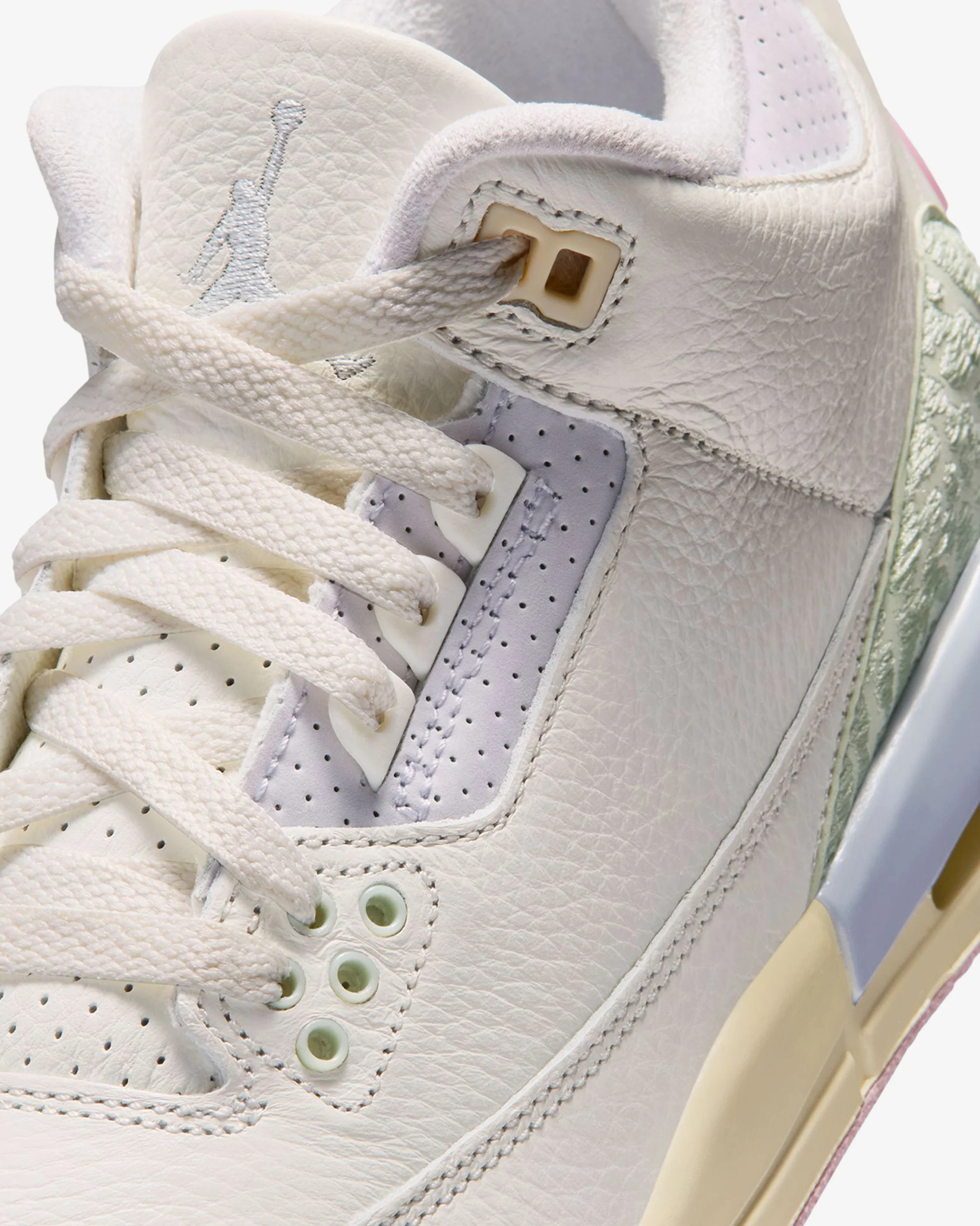 11924-jordan-gs-aj-3-retro-og-sail-aura-iris-whisper-6.webp JORDAN GS AJ 3 RETRO OG - SAIL/AURA/ IRIS WHISPER