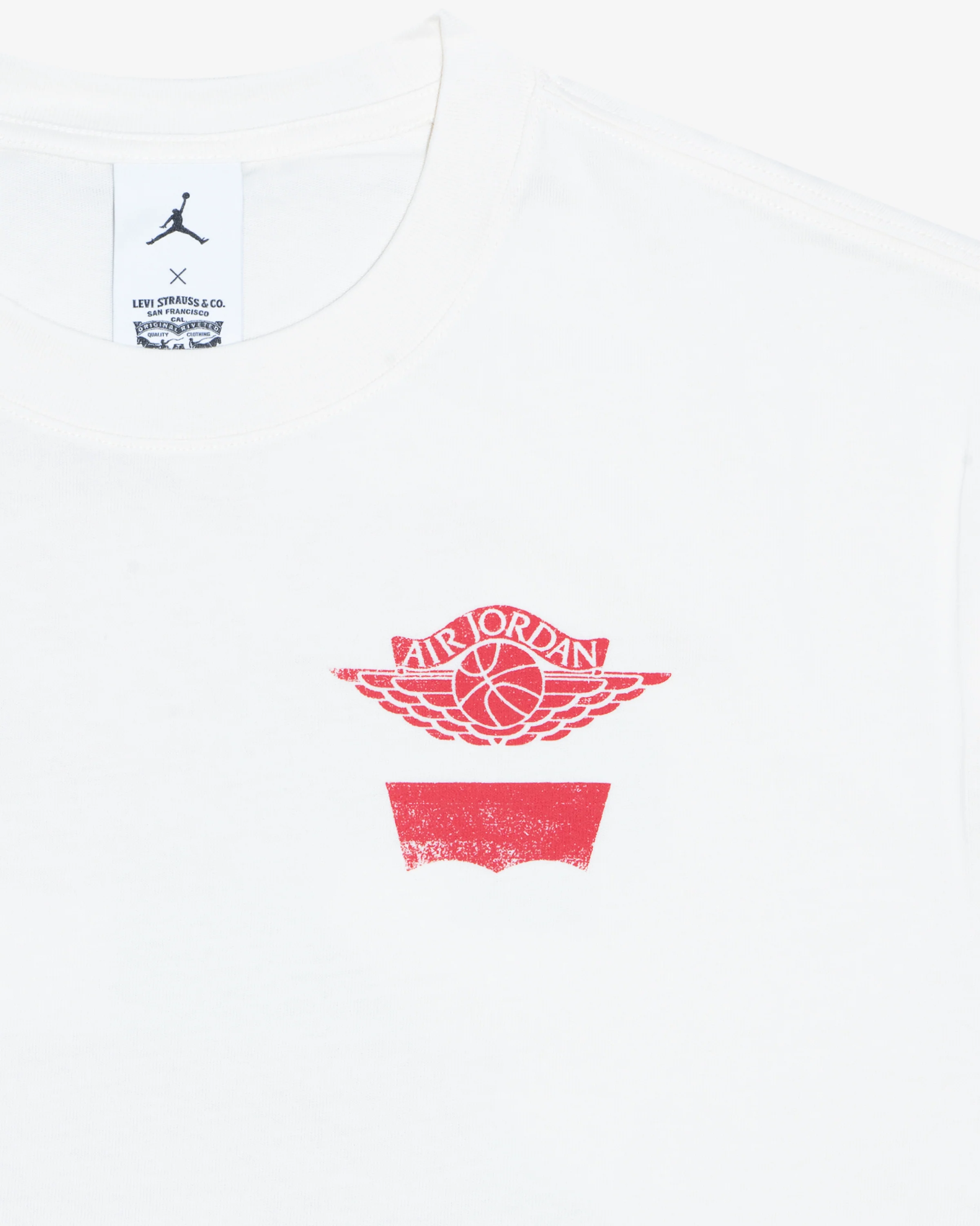11975-jordan-x-levi-s-l-s-t-shirt-pale-ivory-3.webp JORDAN X LEVI'S® L/S T-SHIRT - PALE IVORY