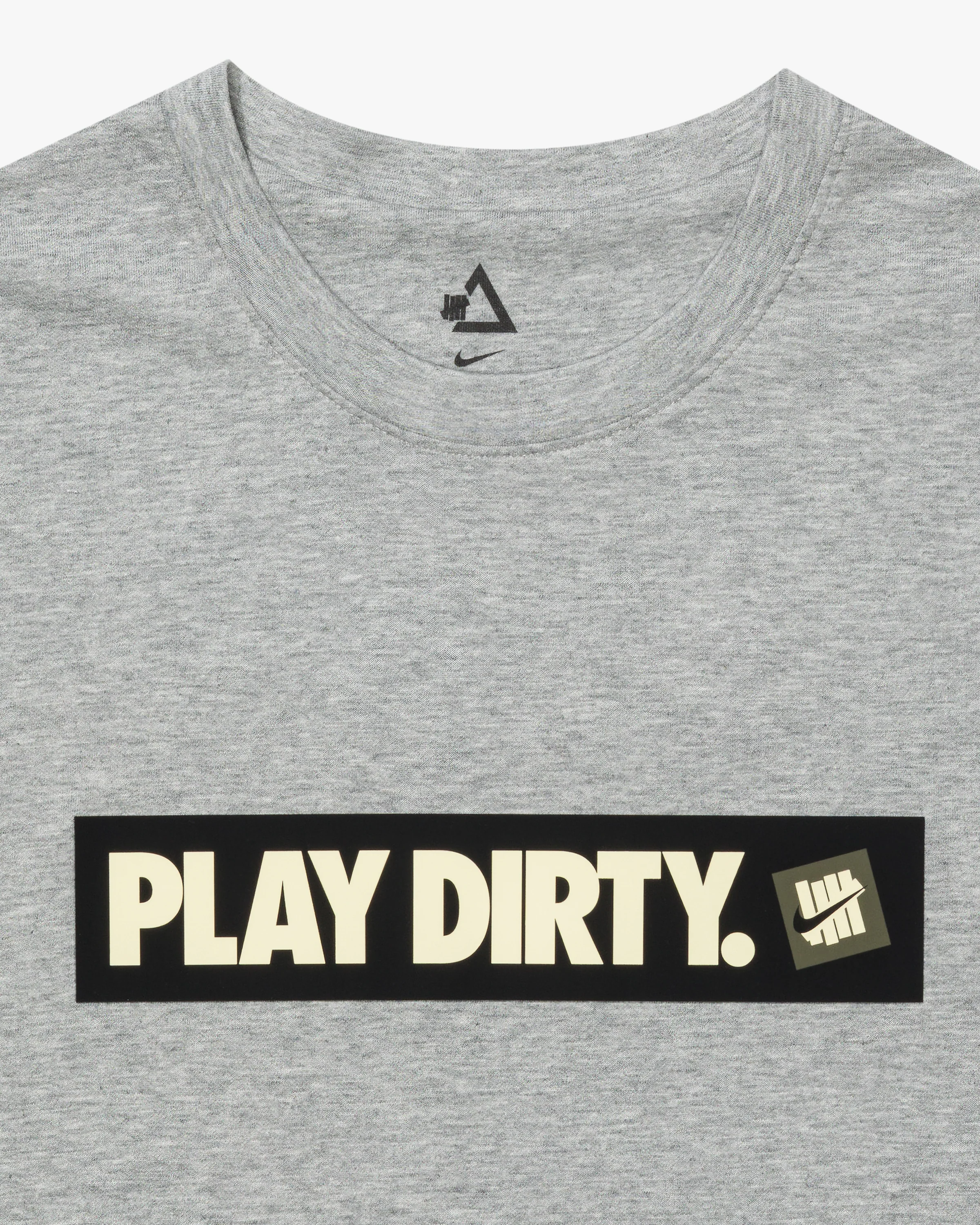 UACTP X NIKE NRG PRIMARY SS TOP - DK GREY HEATHER