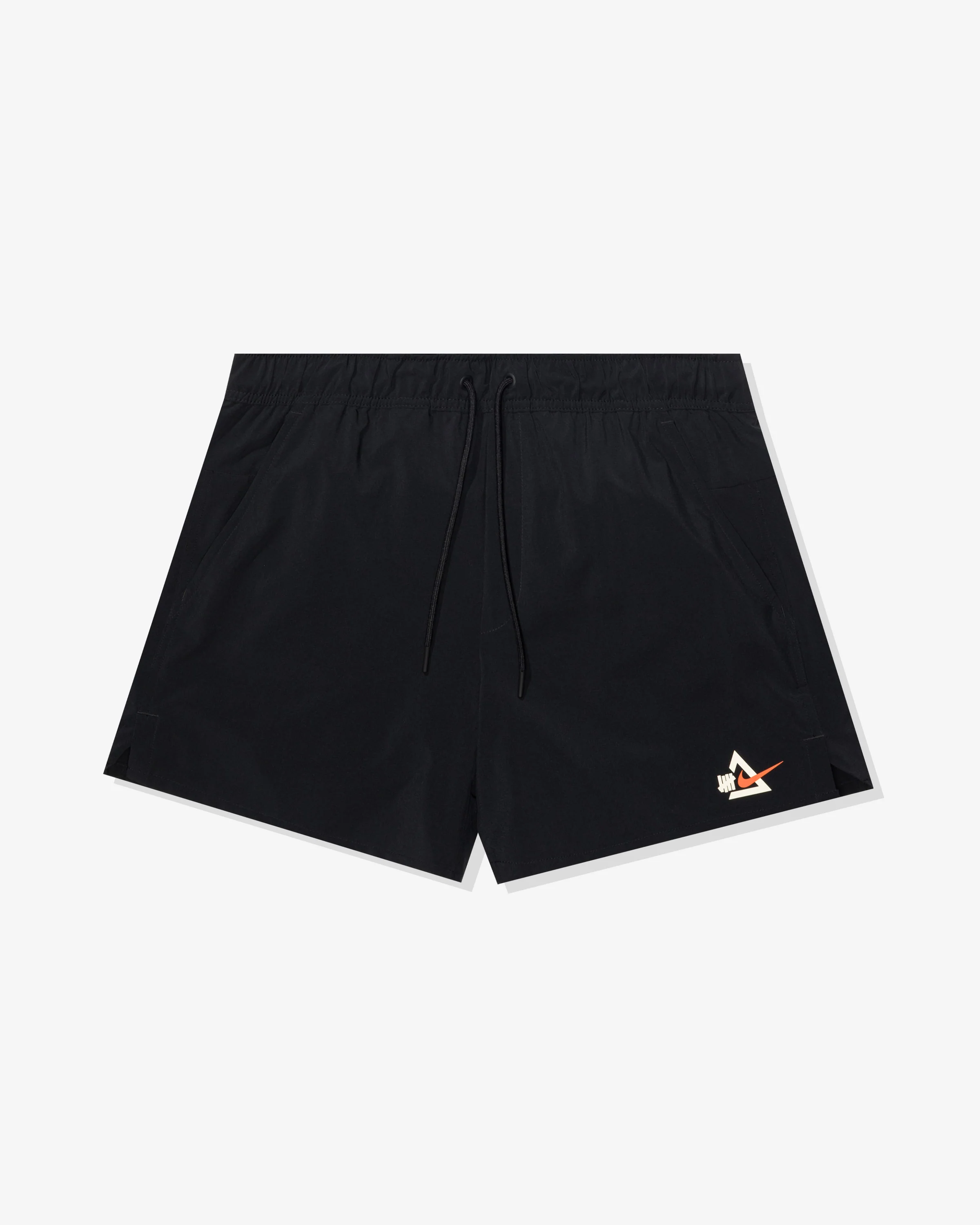 UACTP X NIKE NRG UNLMTD 5IN SHORT - BLACK