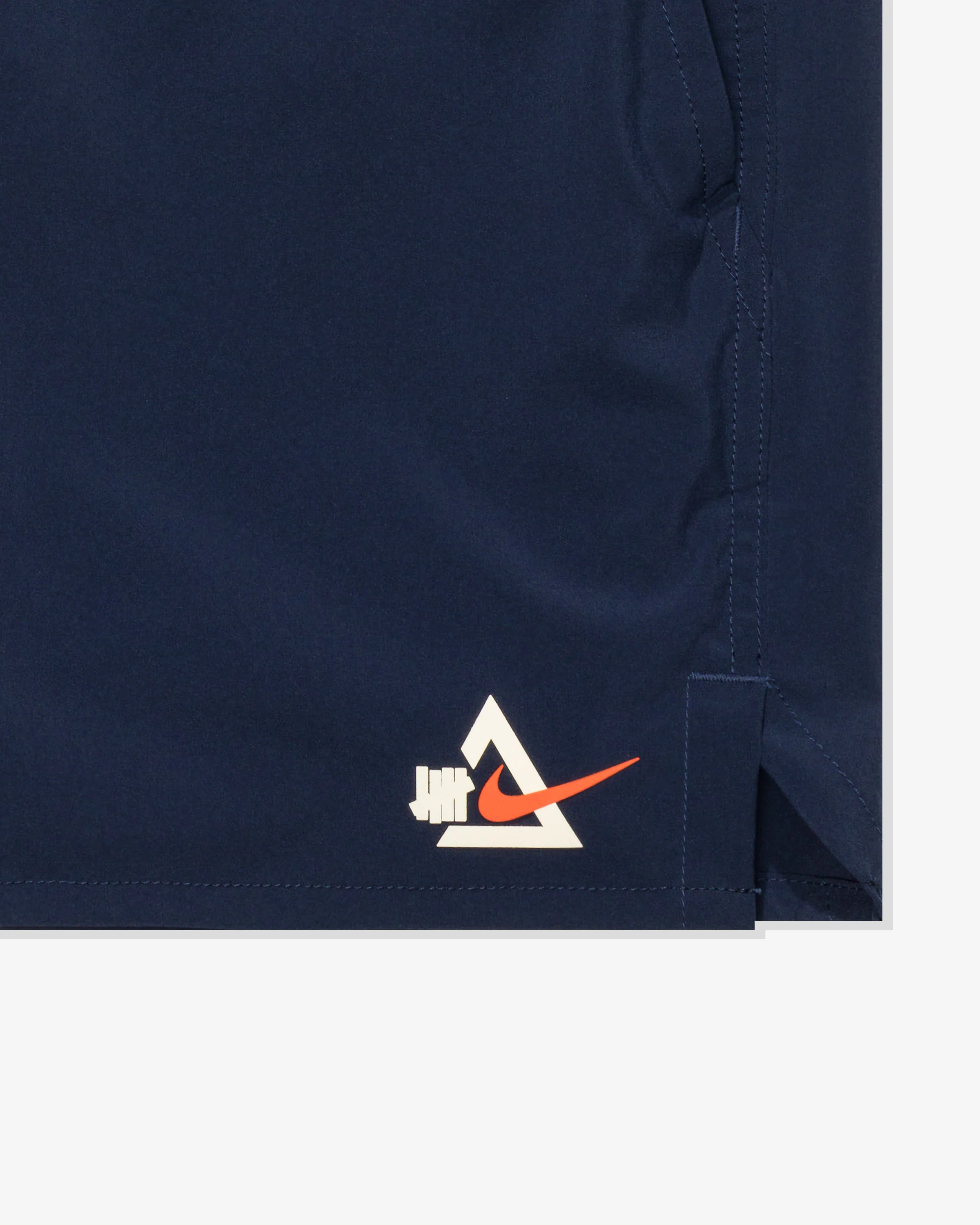 12818-uactp-x-nike-nrg-unlmtd-5in-short-midnight-navy-3.webp UACTP X NIKE NRG UNLMTD 5IN SHORT - MIDNIGHT NAVY