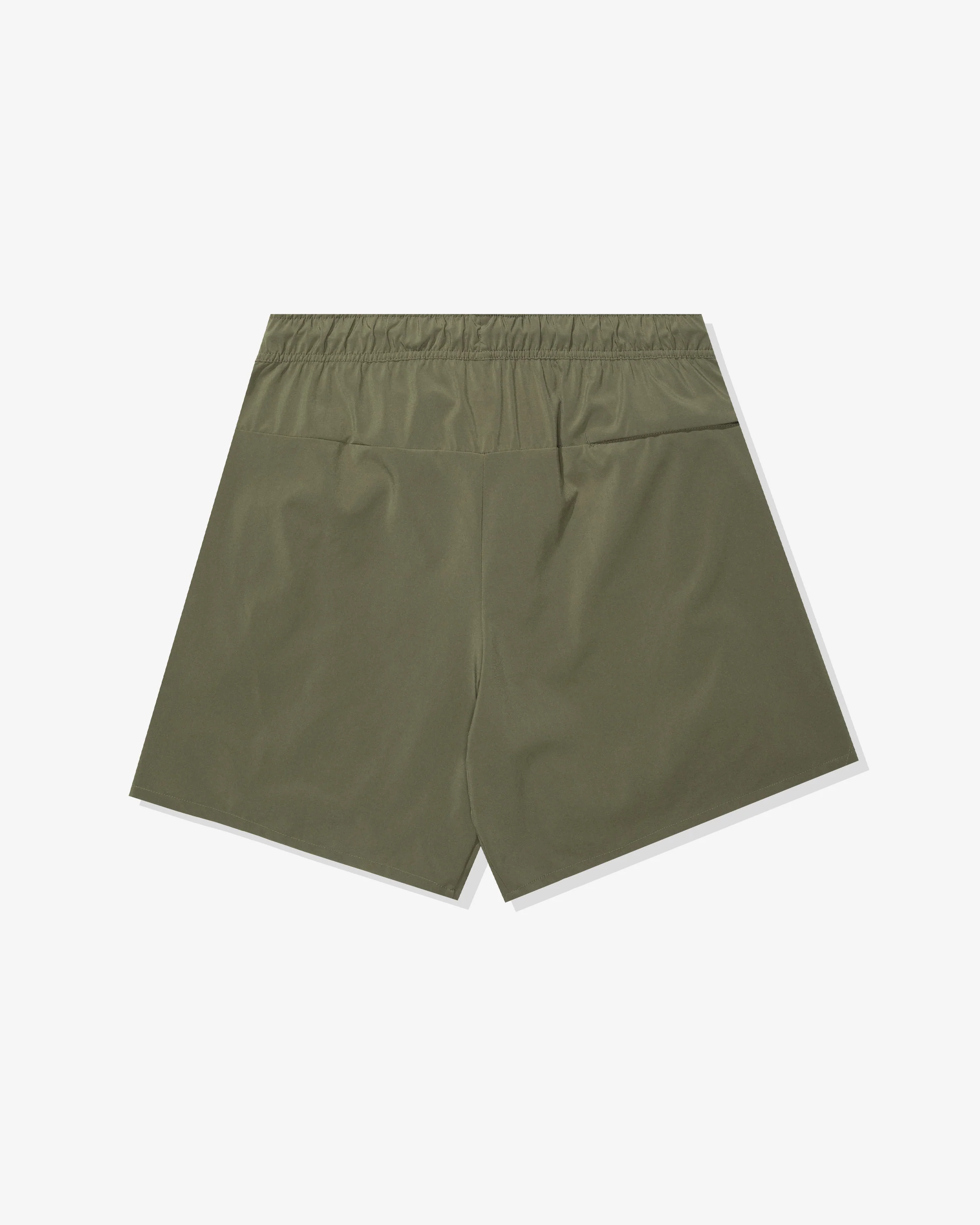 UACTP X NIKE NRG UNLMTD 7IN SHORT - MEDIUM OLIVE