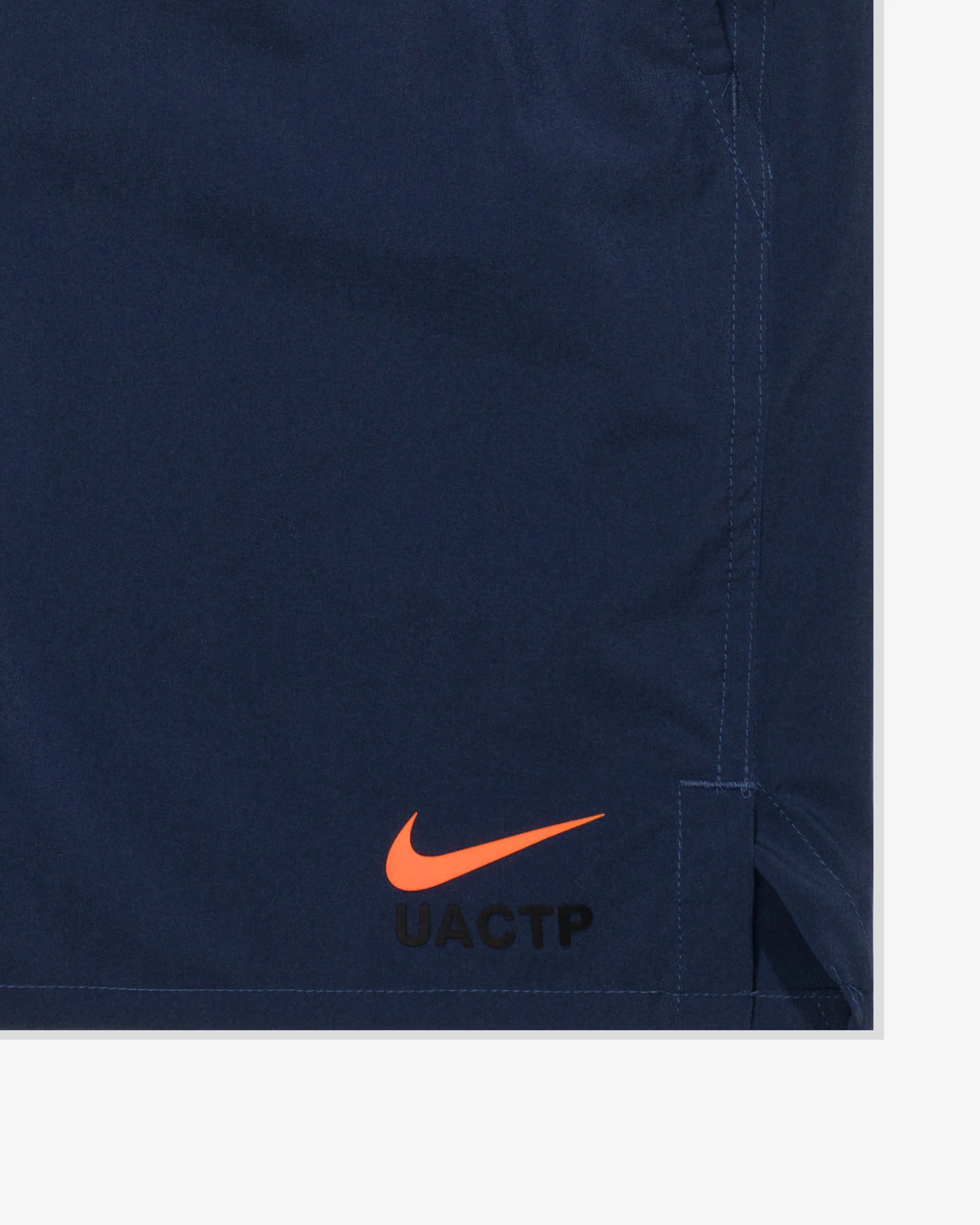 UACTP X NIKE NRG UNLMTD 7IN SHORT - MIDNIGHT NAVY