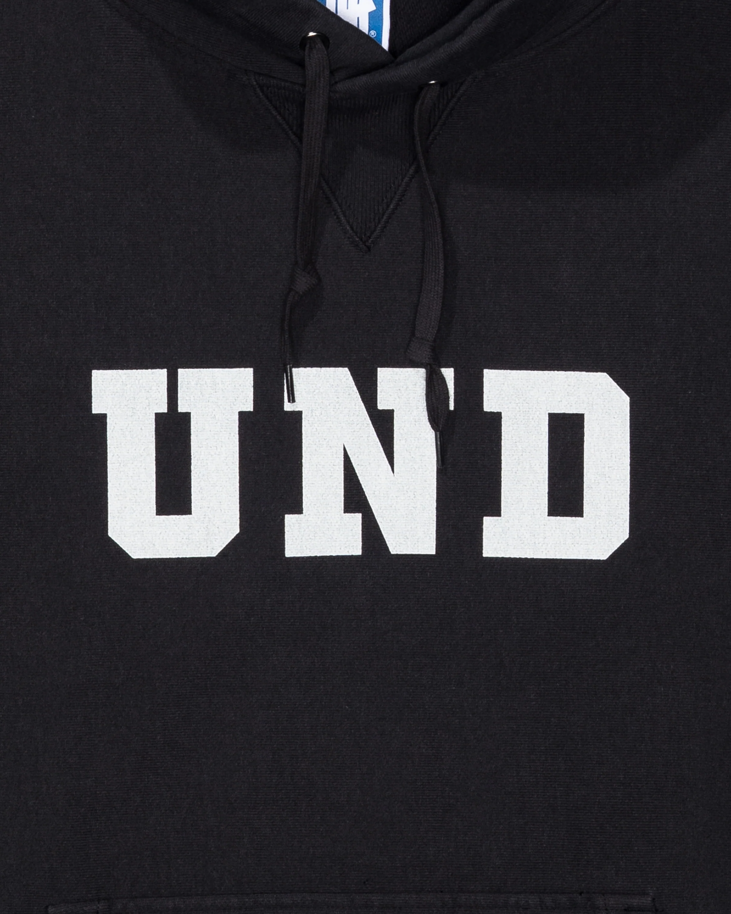 UNDEFEATED BLOCK LOGO PULLOVER HOOD