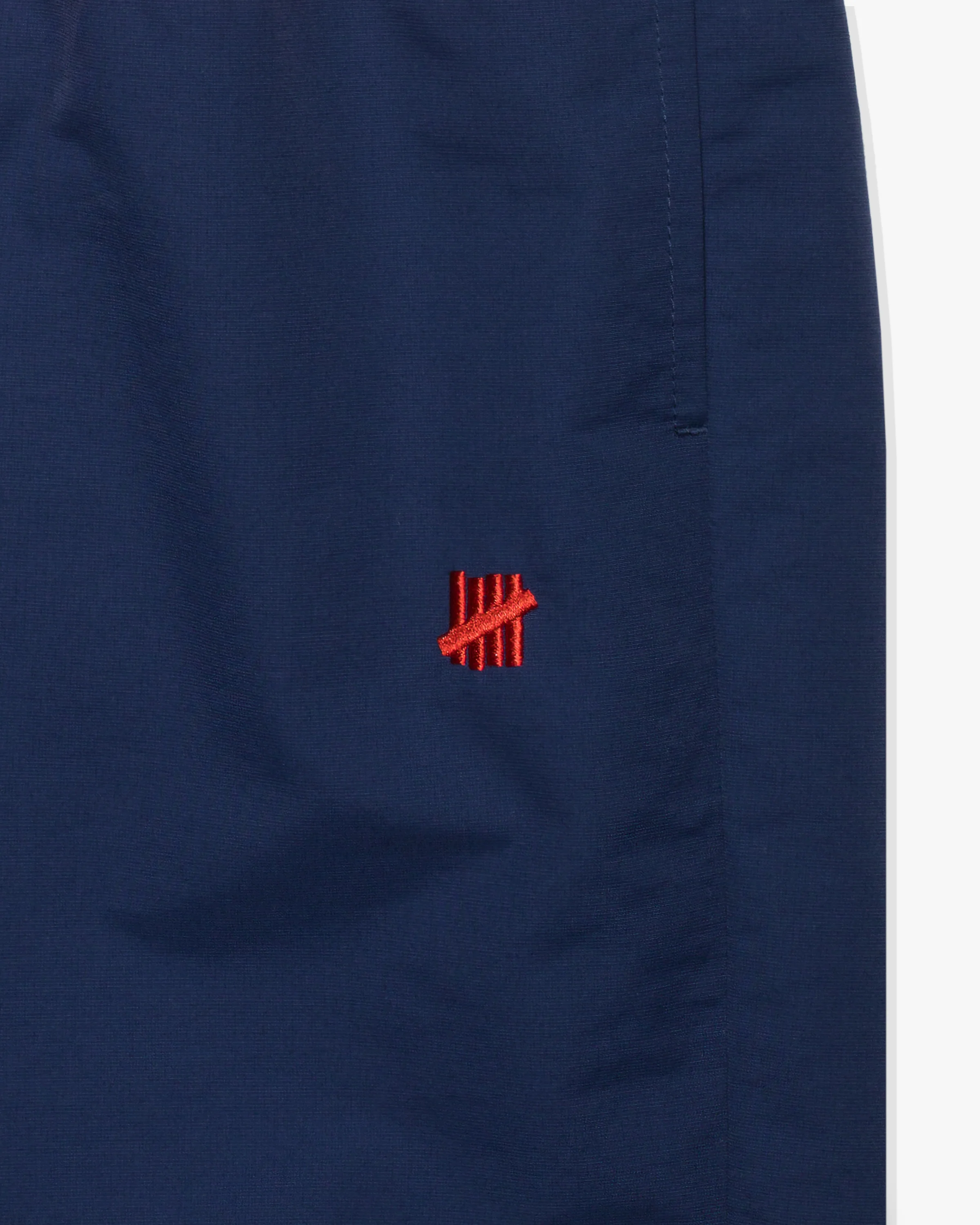 13185-undefeated-colorblock-swim-trunk-4.webp UNDEFEATED COLORBLOCK SWIM TRUNK