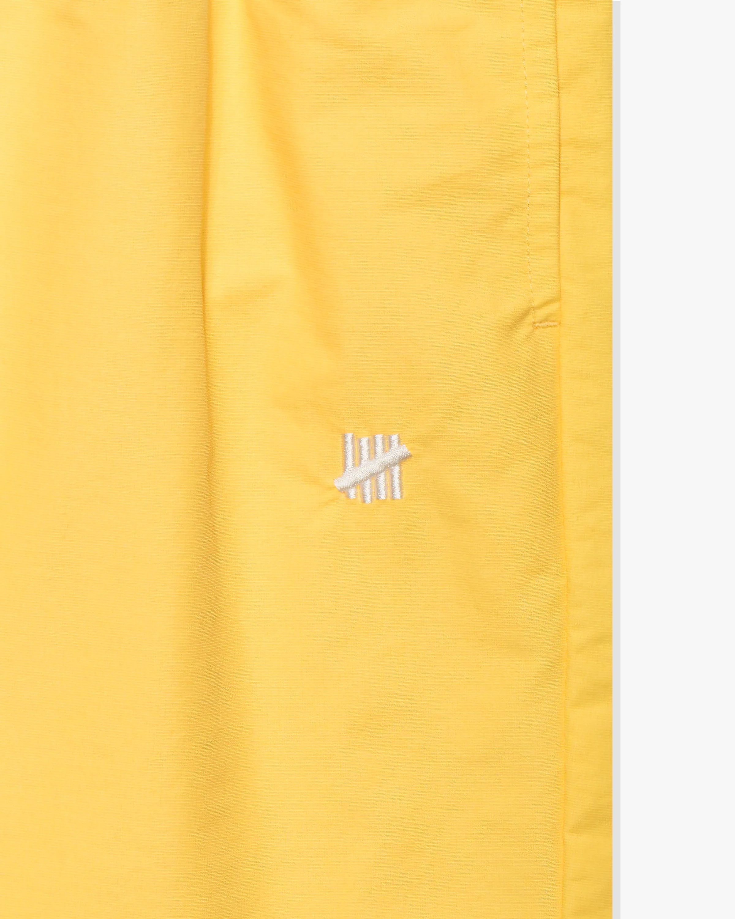 13185-undefeated-colorblock-swim-trunk-6.webp UNDEFEATED COLORBLOCK SWIM TRUNK