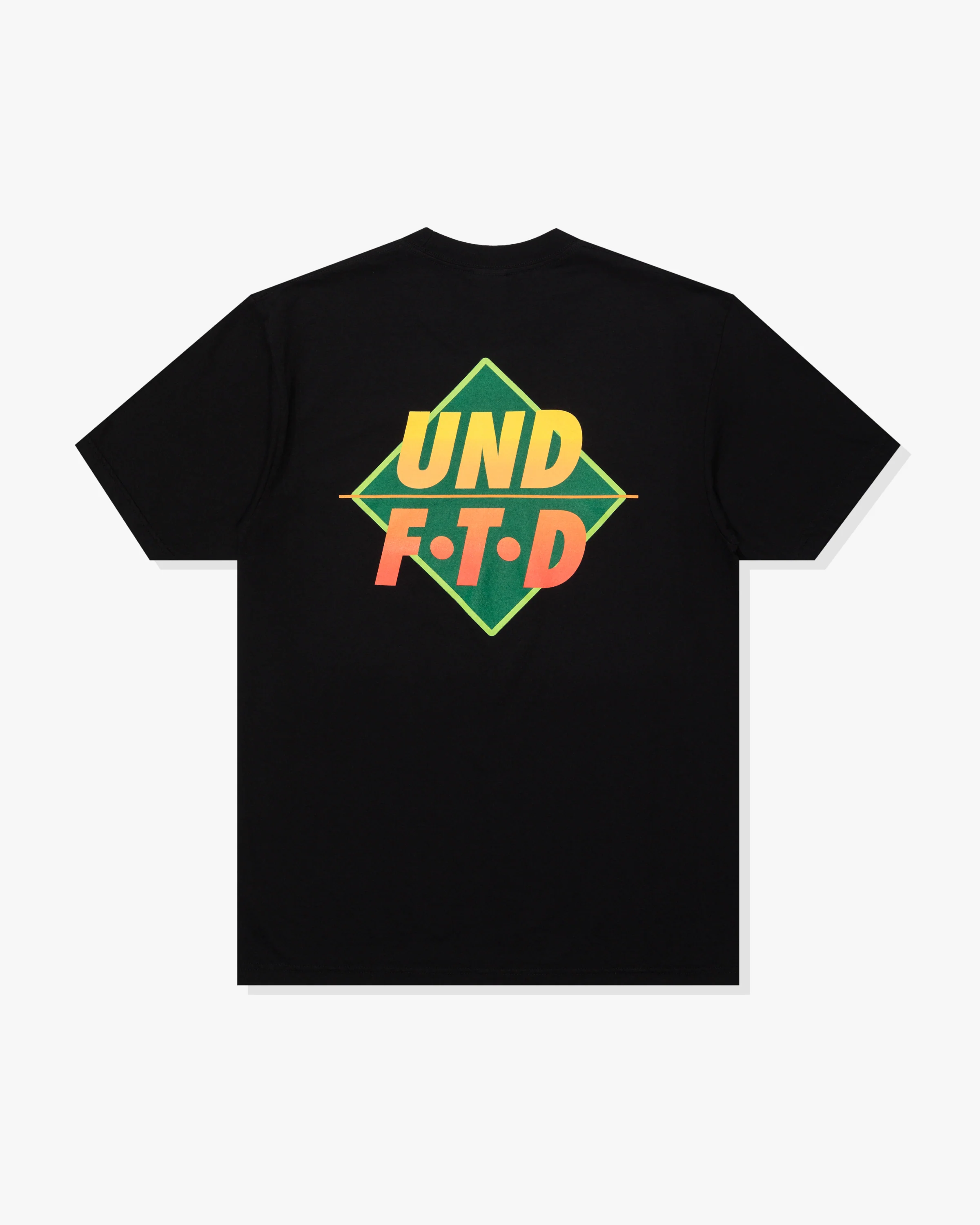 13242-undefeated-diamond-s-s-tee-4.webp UNDEFEATED DIAMOND S/S TEE