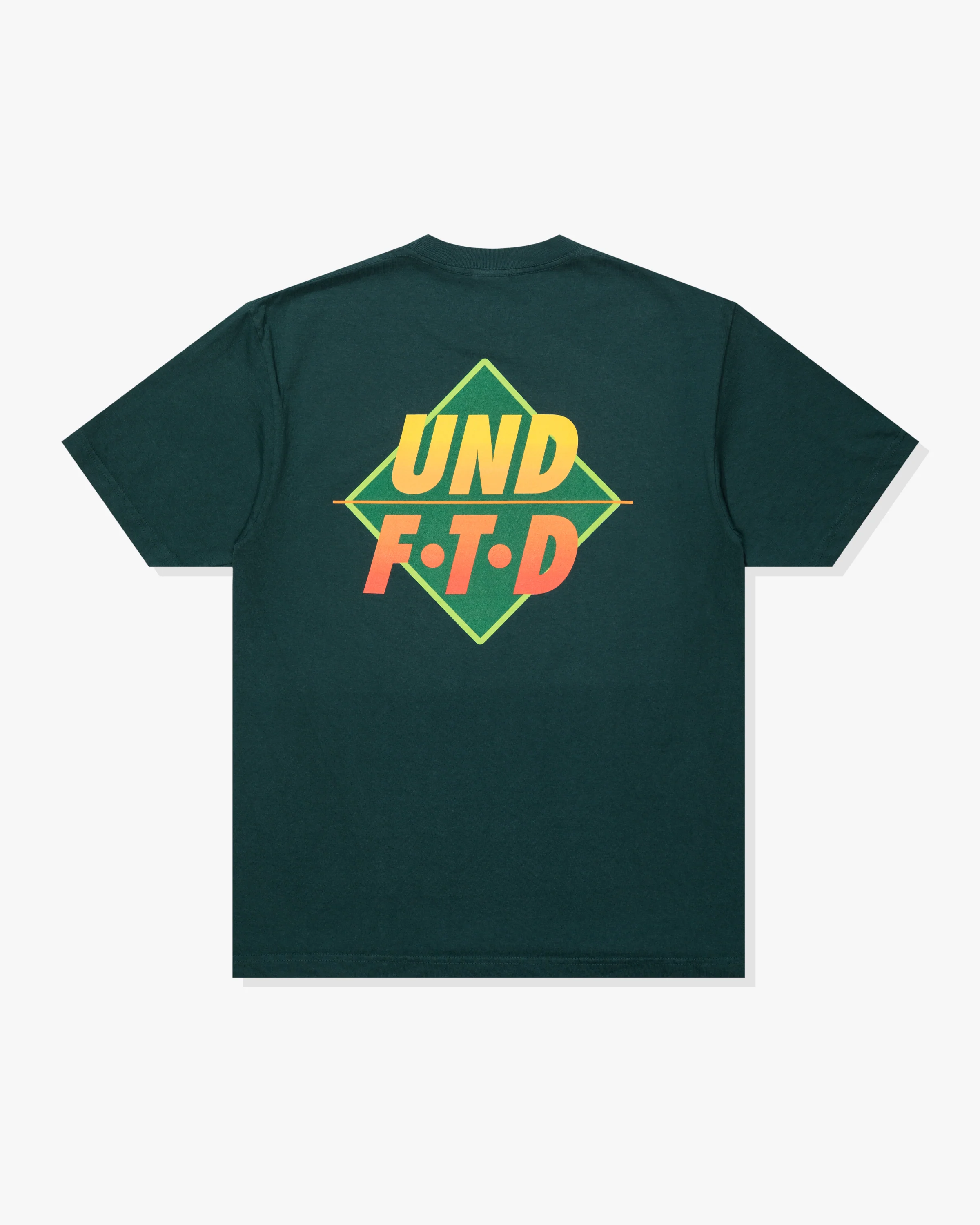 13242-undefeated-diamond-s-s-tee-6.webp UNDEFEATED DIAMOND S/S TEE