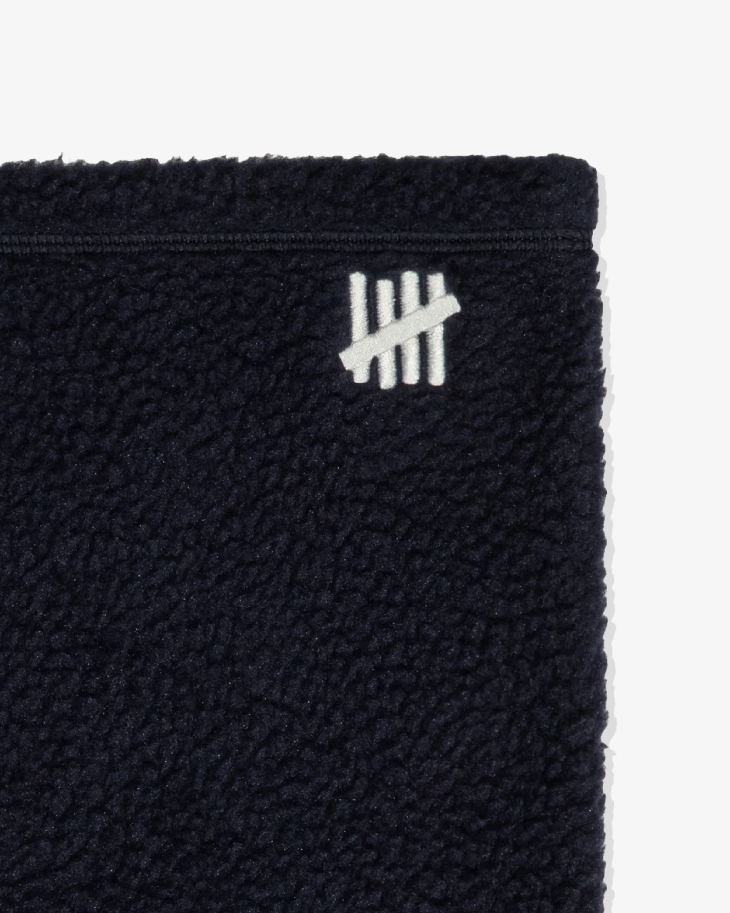 UNDEFEATED NECK GAITER