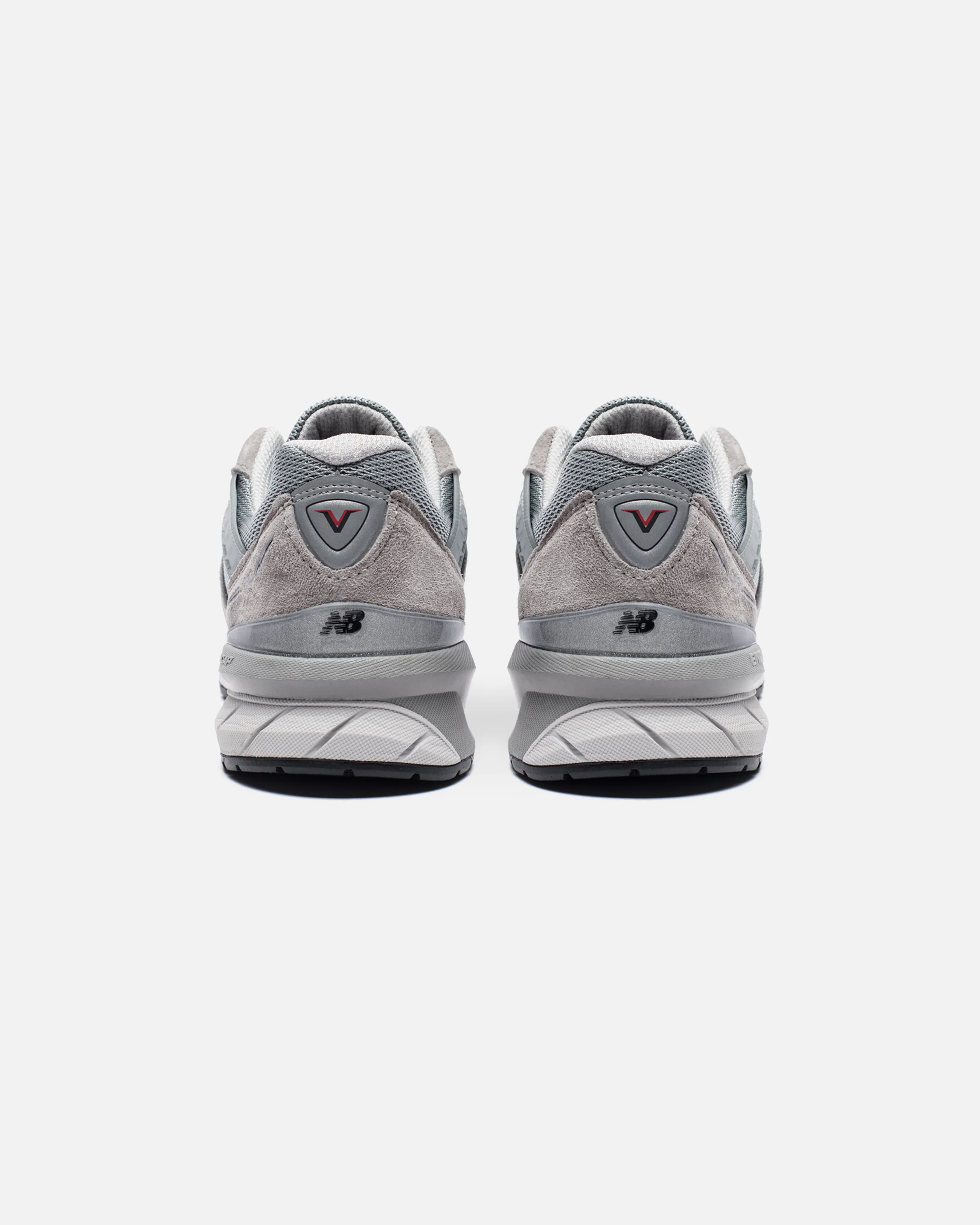 NEW BALANCE WOMEN'S MADE IN AMERICA 990 - GREY
