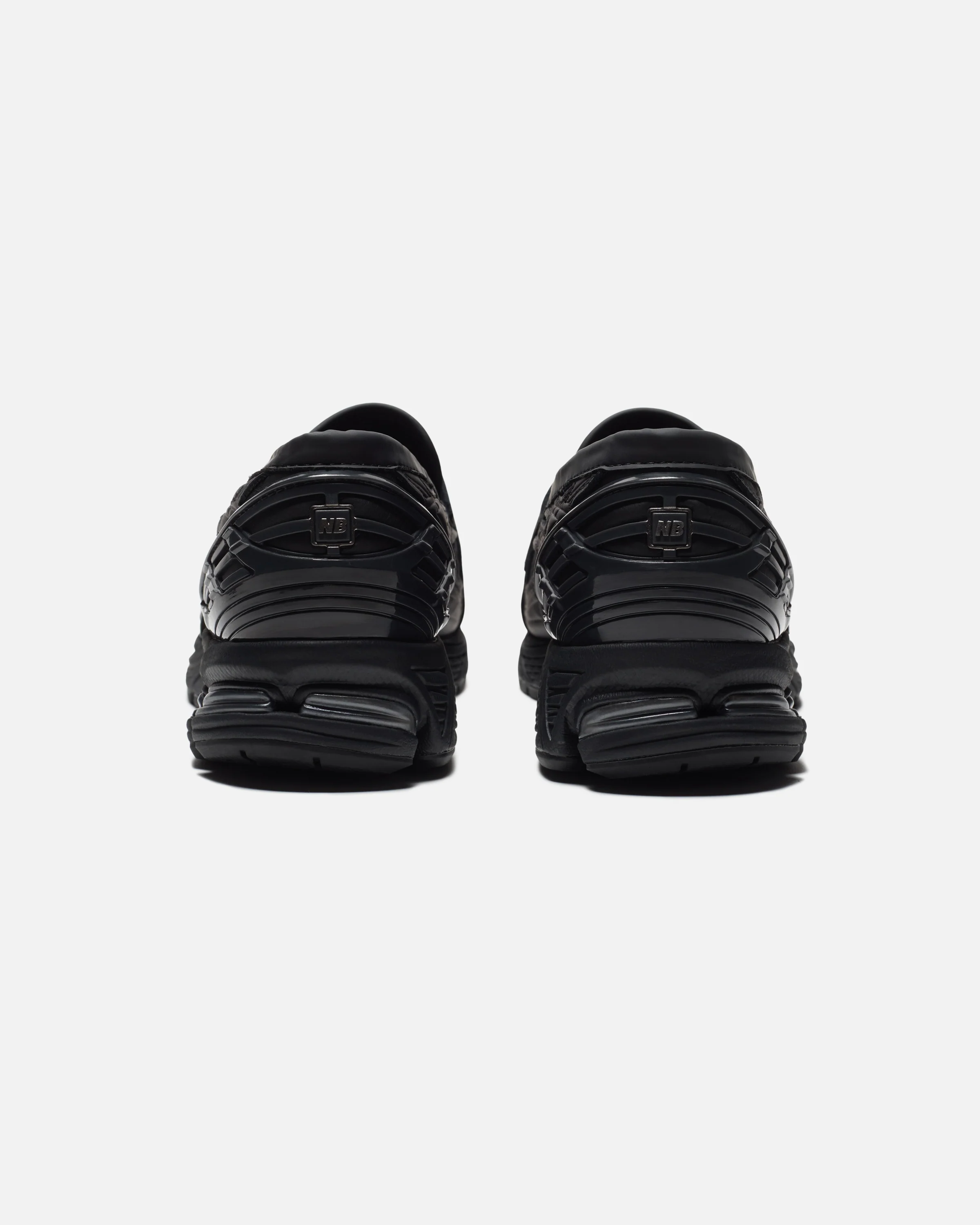 NEW BALANCE 1906L - BLACK/ ANGORA
