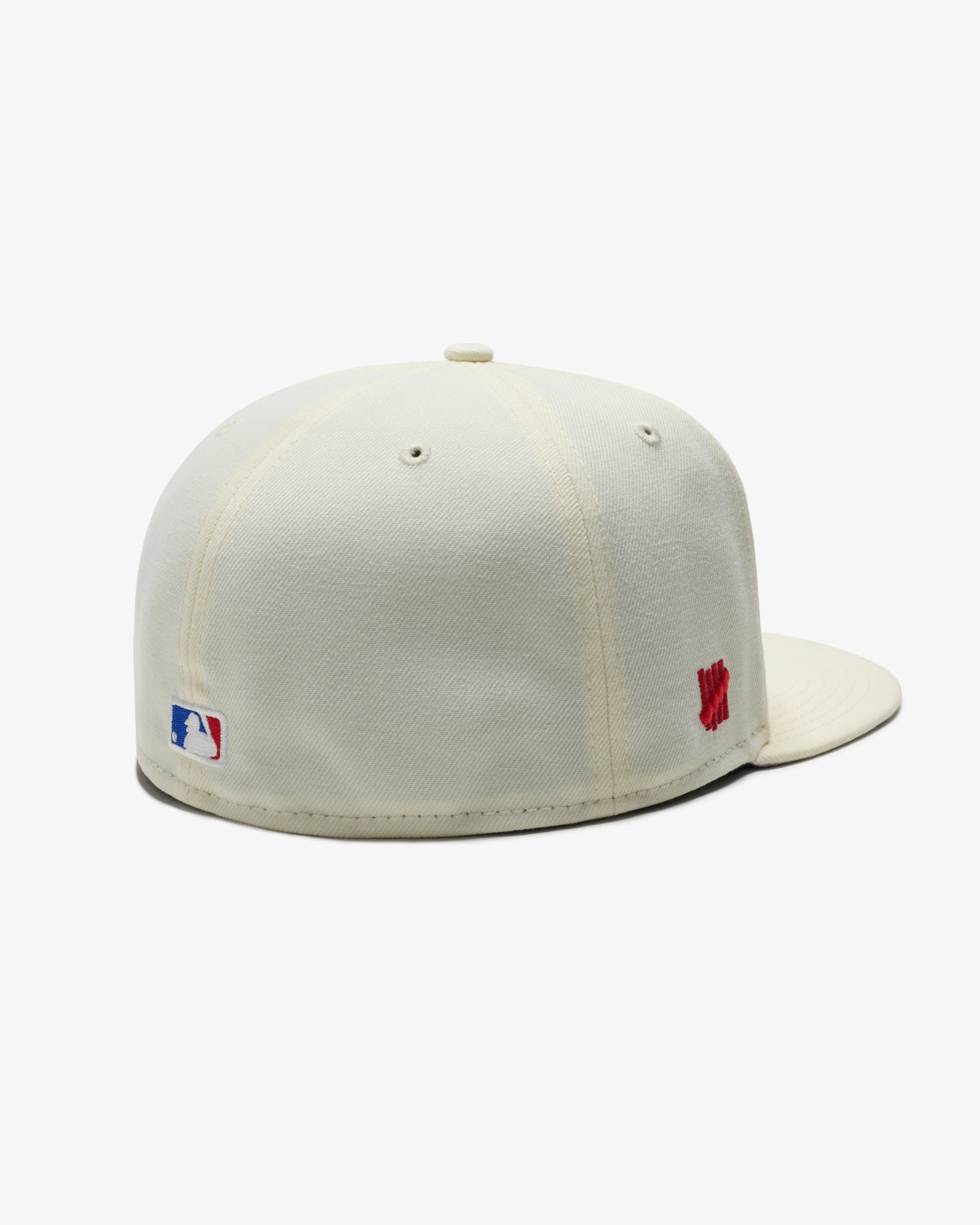 2516-undefeated-x-ne-x-dodgers-los-angeles-fitted-chrome-4.webp UNDEFEATED X NE X DODGERS LOS ANGELES FITTED - CHROME