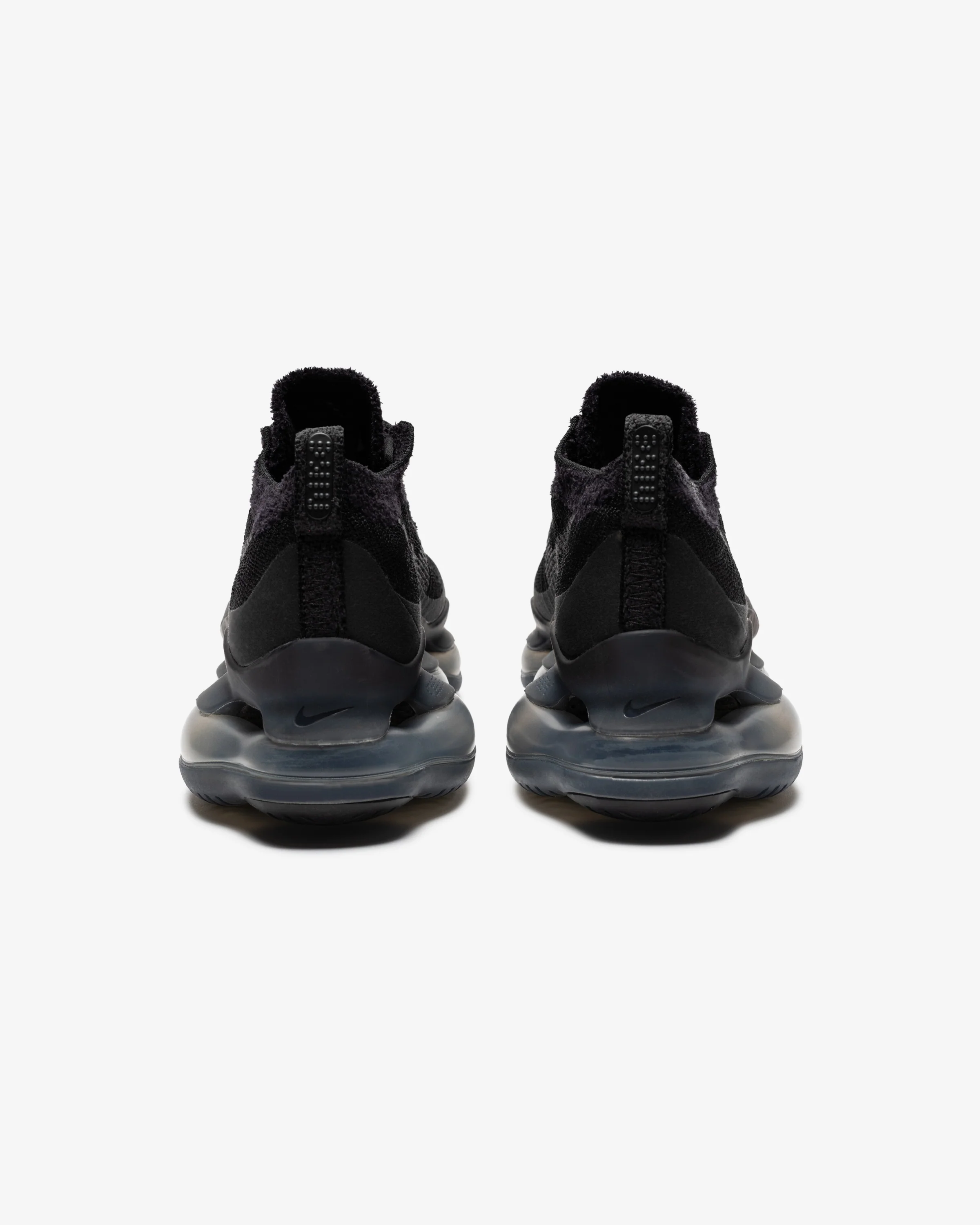 NIKE AIR MAX SCORPION FLYKNIT - BLACK/ ANTHRACITE
