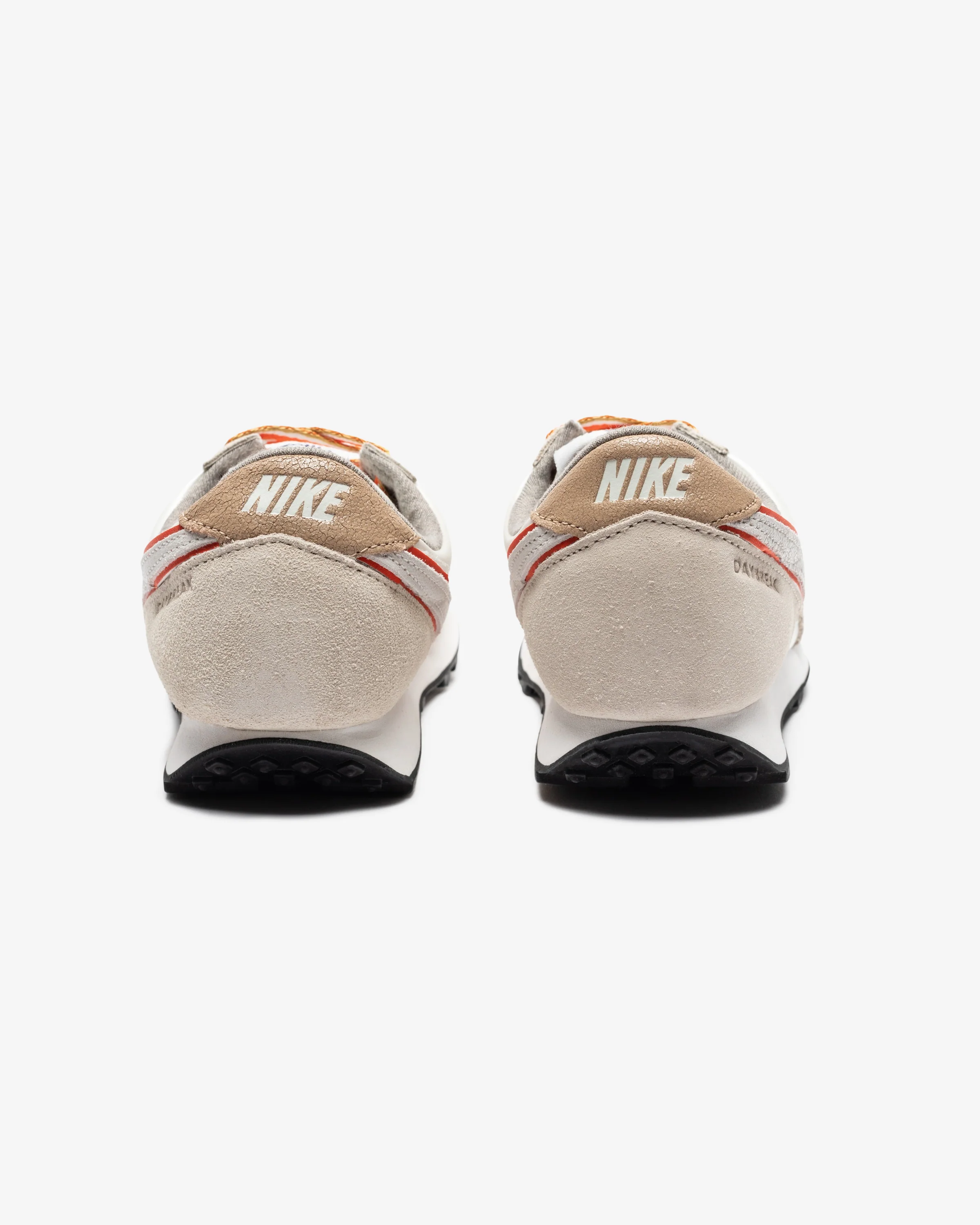 2807-nike-women-s-daybreak-se-sail-summitwhite-rushorange-3.webp NIKE WOMEN'S DAYBREAK SE - SAIL/ SUMMITWHITE/ RUSHORANGE