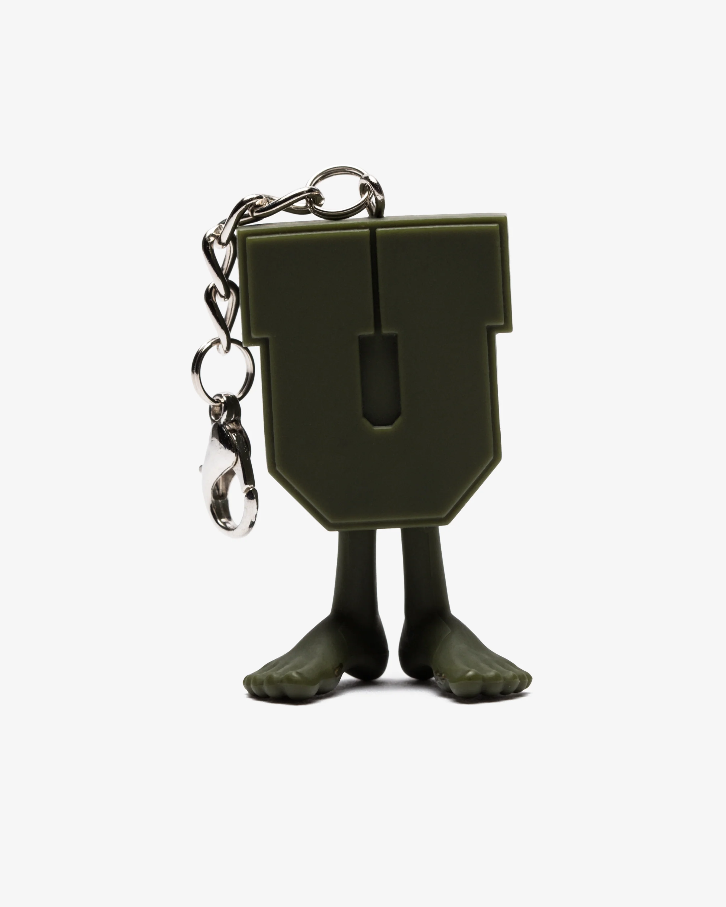 UNDEFEATED X MEDICOM UMAN KEYCHAIN - OLIVE