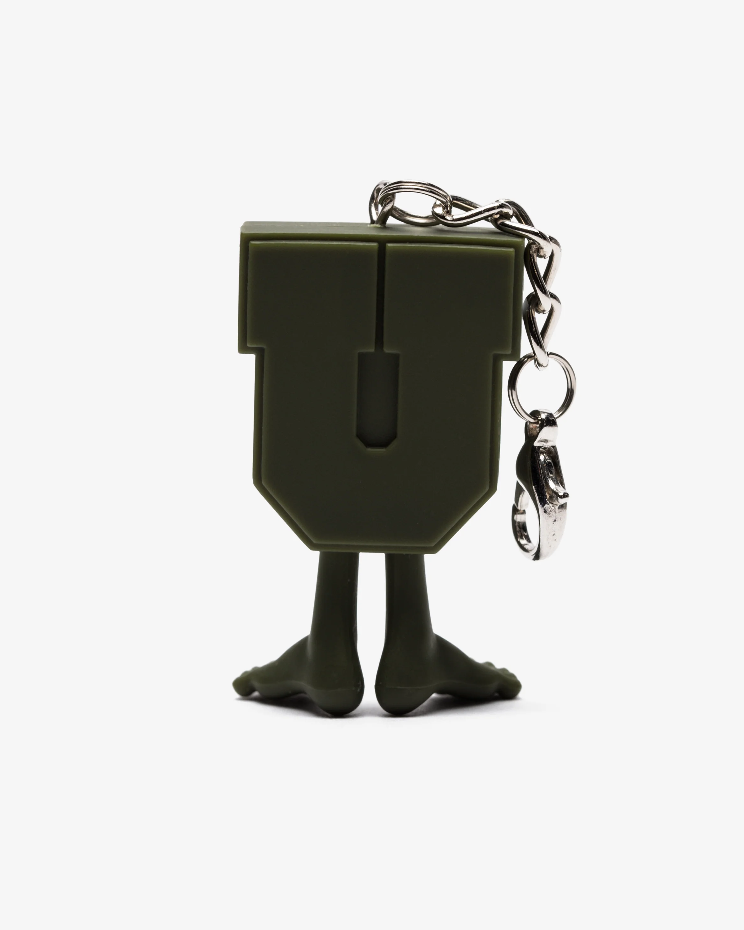 UNDEFEATED X MEDICOM UMAN KEYCHAIN - OLIVE