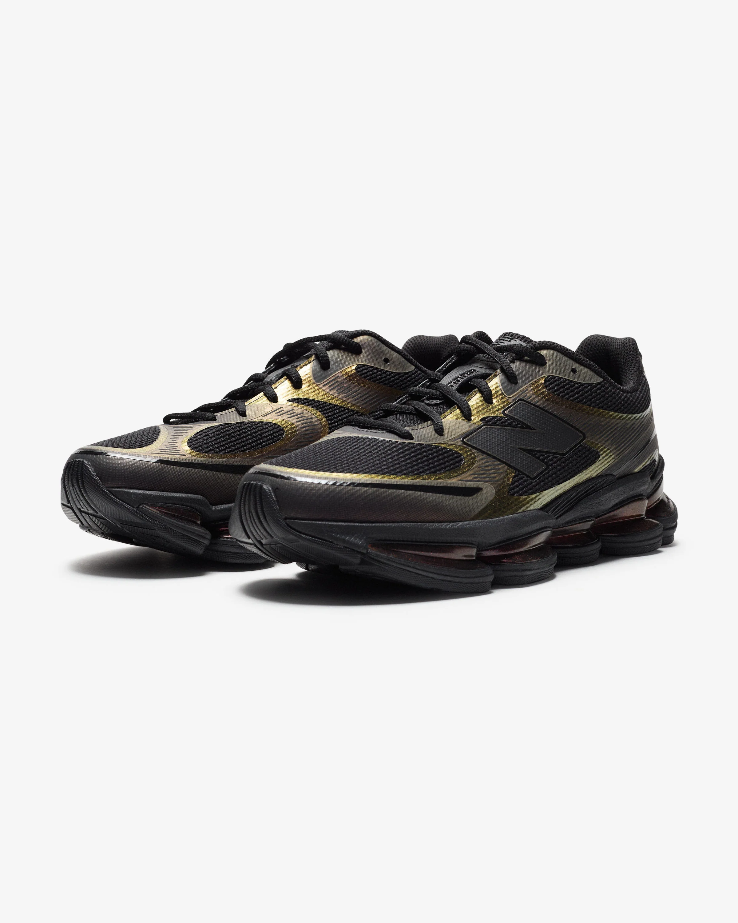 NEW BALANCE ABZORB 2000 - IRIDESCENT/ BLACK