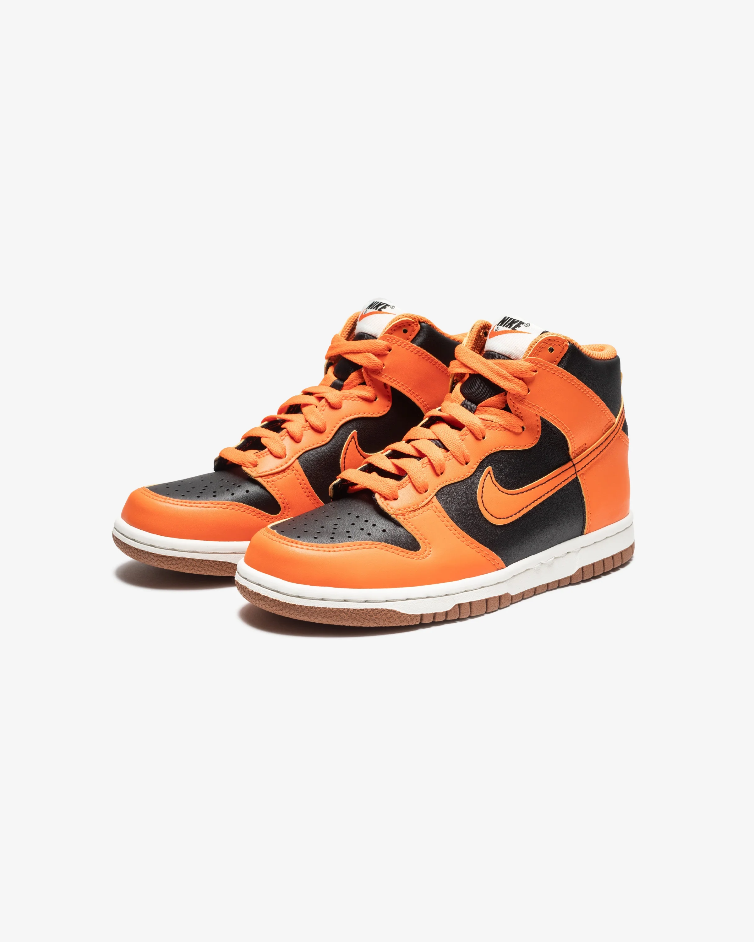 2985-nike-gs-dunk-high-black-safetyorange-yellowstrike-1.webp NIKE GS DUNK HIGH - BLACK/ SAFETYORANGE/ YELLOWSTRIKE