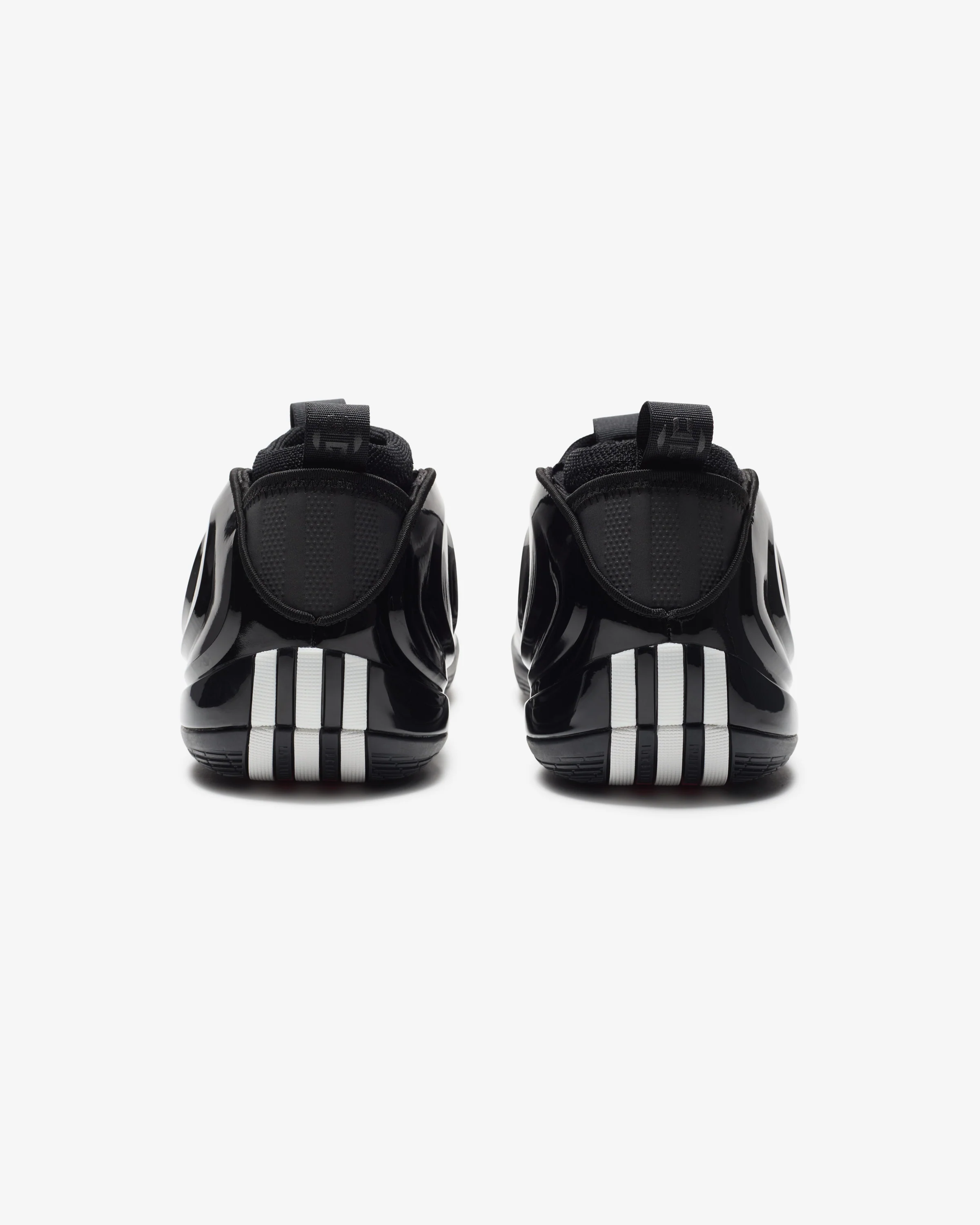 ADIDAS HARDEN VOLUME 10 - CBLACK/ FTWWH