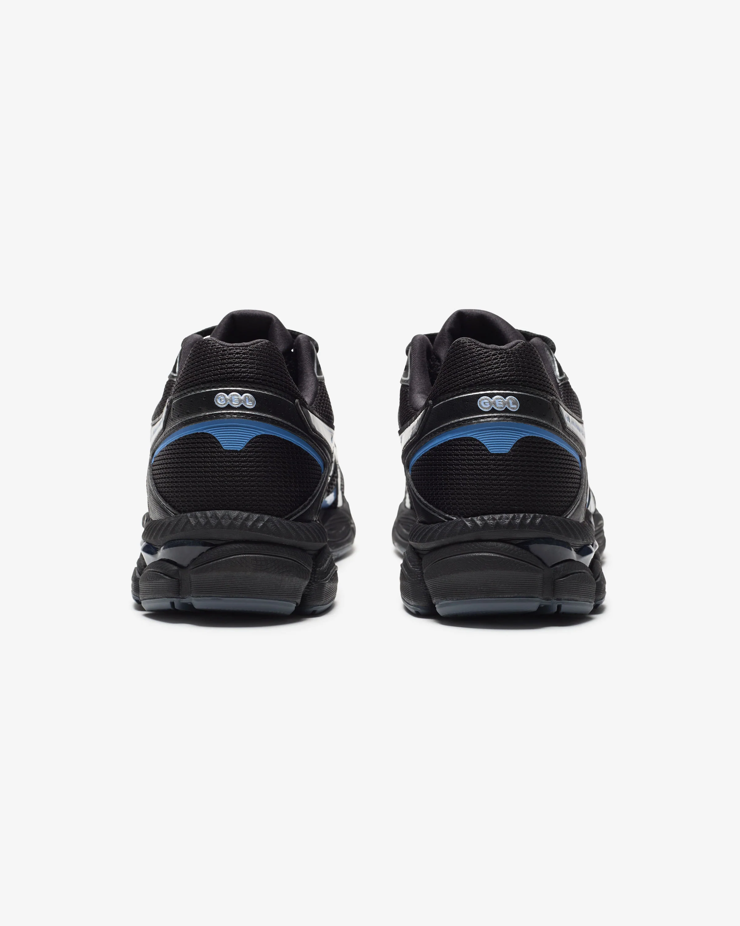 3566-asics-gel-cumulus-16-black-pure-silver-3.webp ASICS GEL-CUMULUS 16 - BLACK/ PURE SILVER