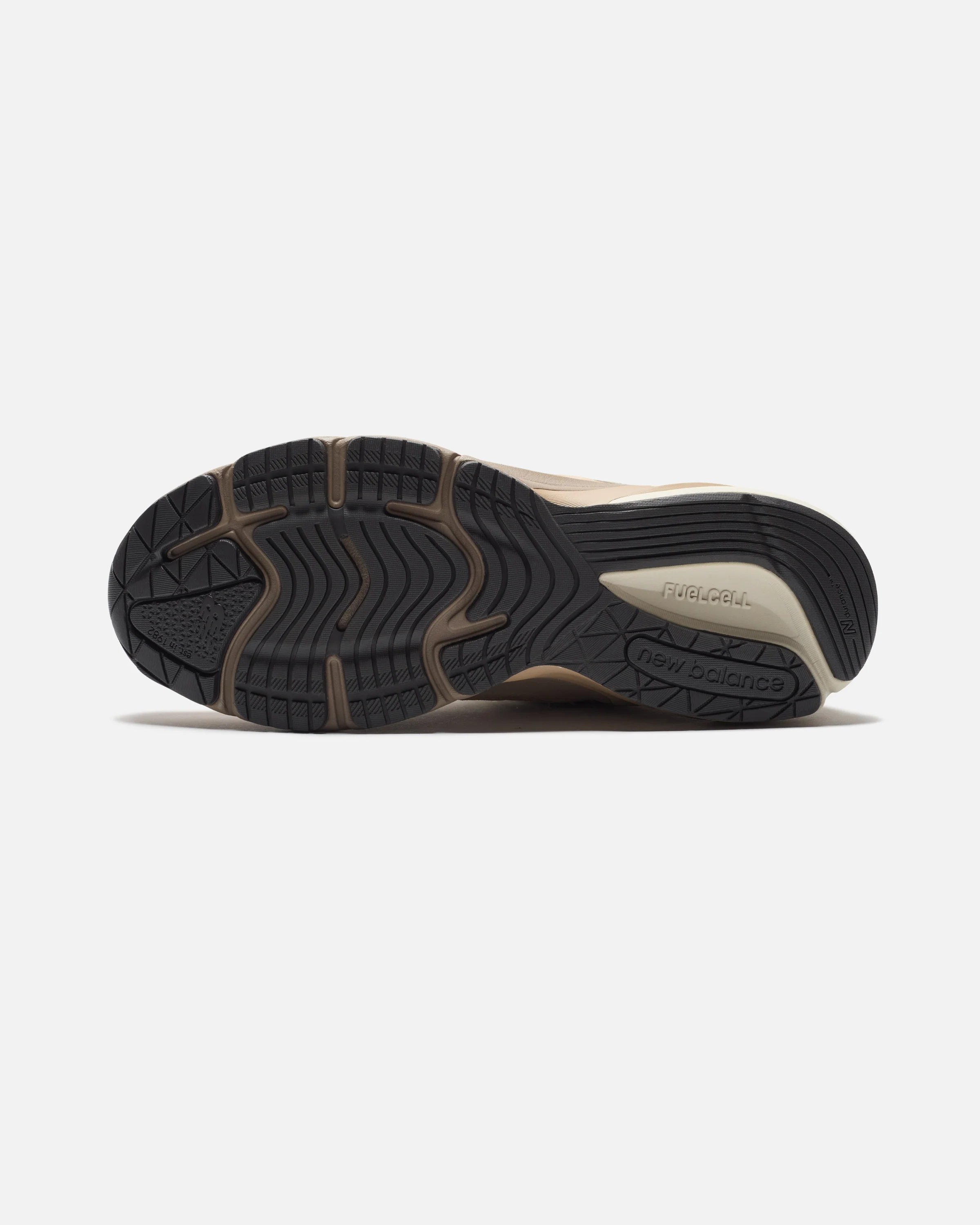 377-new-balance-990-v6-made-in-usa-driftwood-5.webp NEW BALANCE 990 v6 'MADE IN USA' - DRIFTWOOD