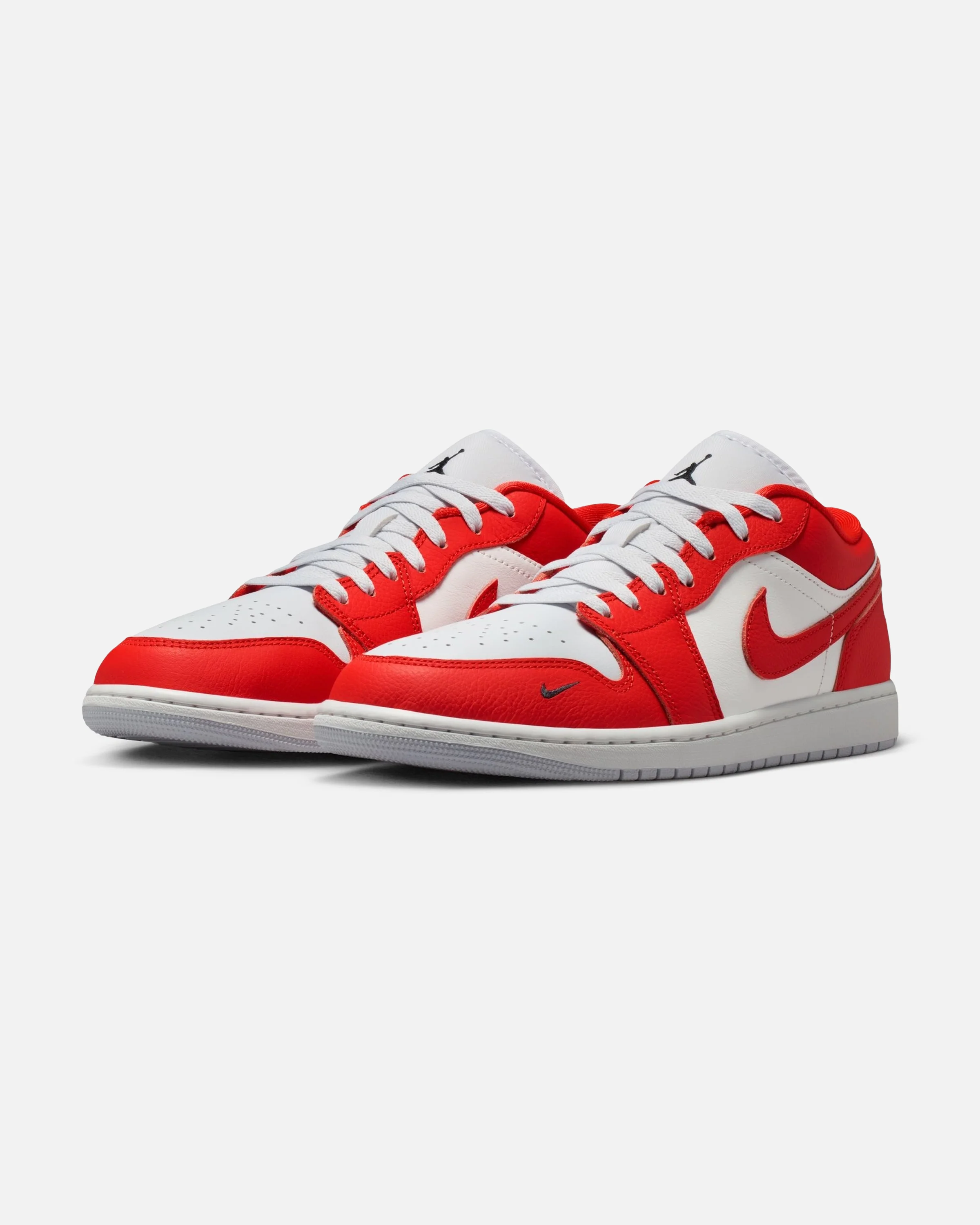 JORDAN AJ 1 LOW SE - CHILE RED/ BLACK