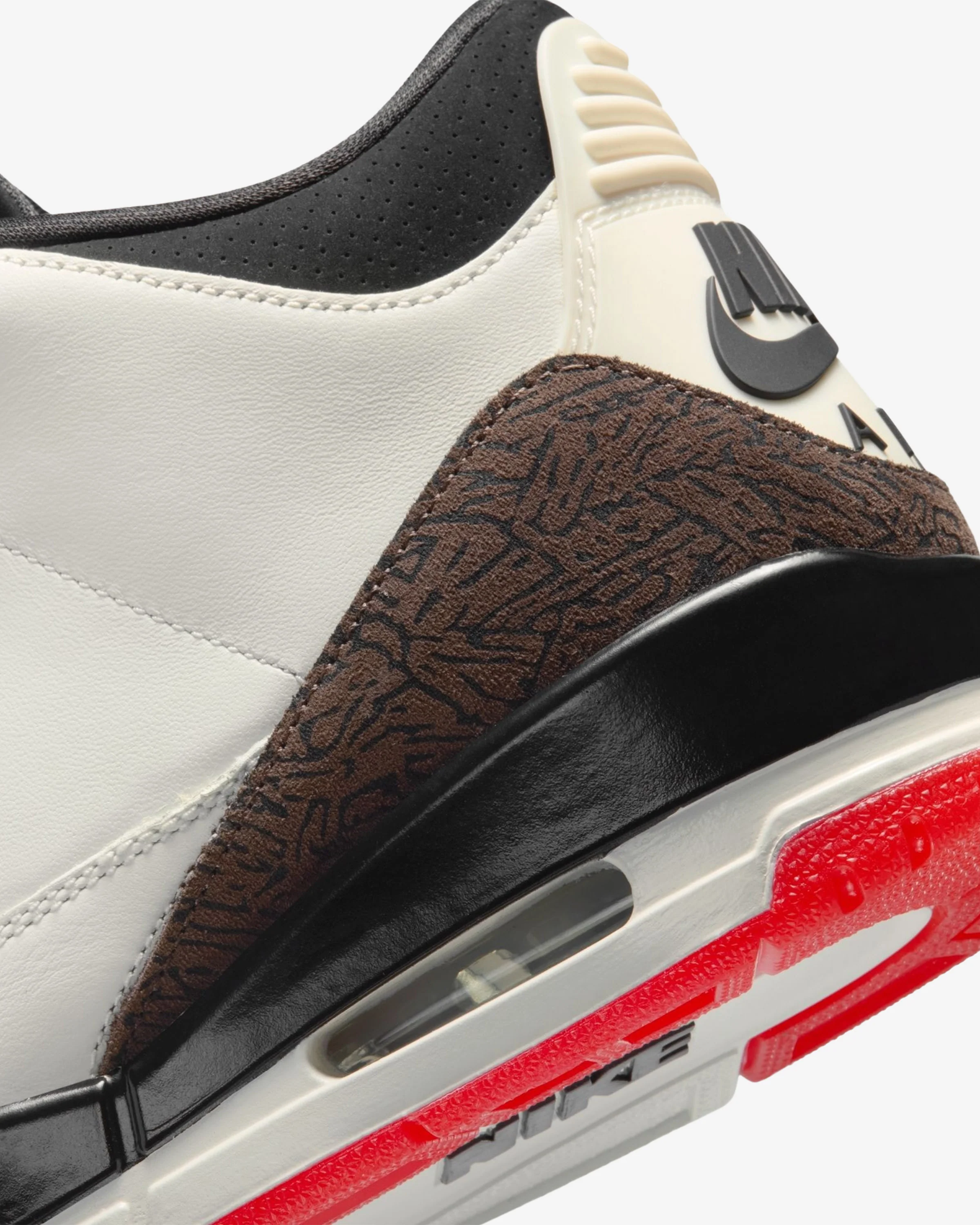 JORDAN AJ 3 RETRO - SAIL/ BLACK/ UNIVERSITY RED