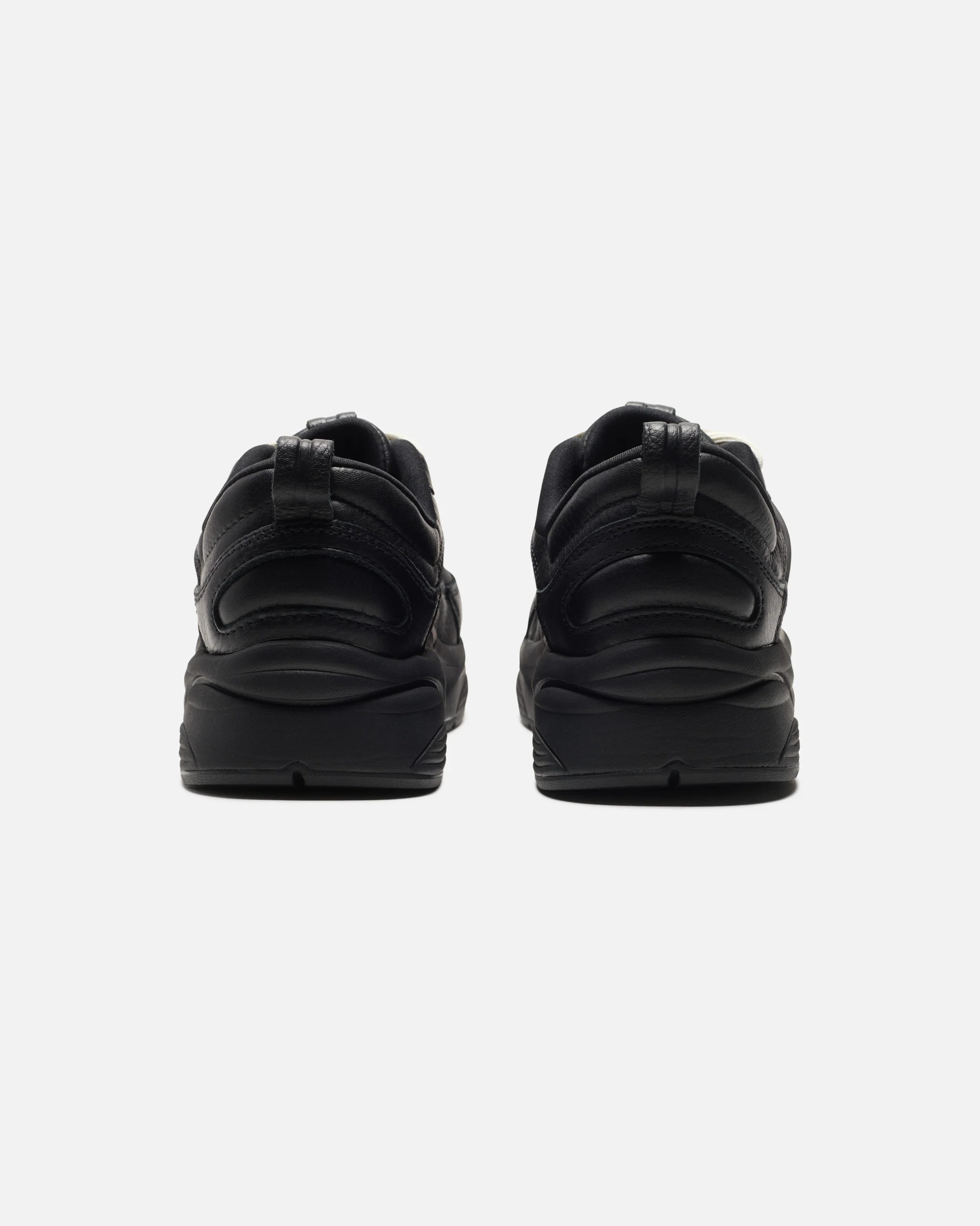 JORDAN TRUNNER O/S SP - BLACK/ SAIL