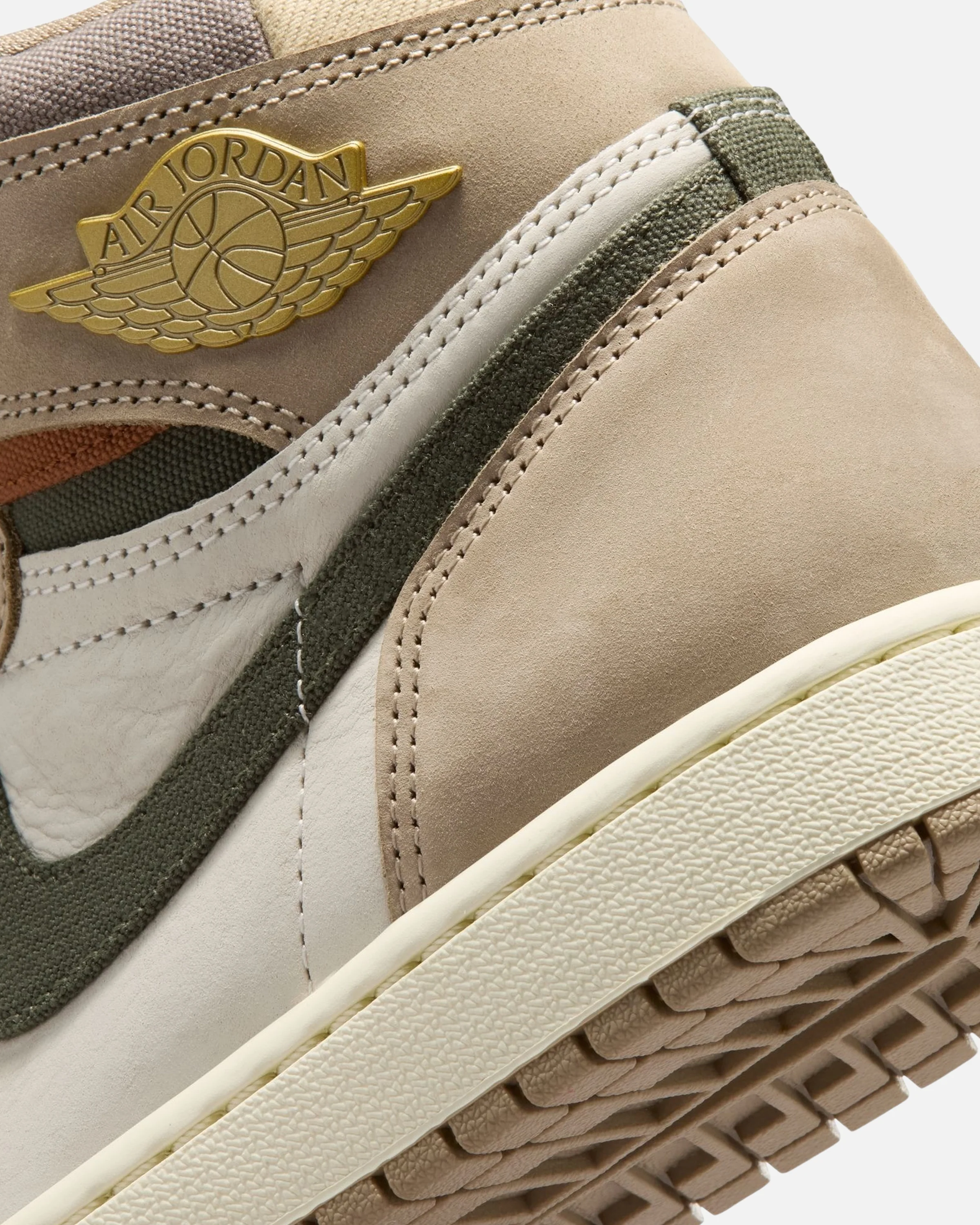 JORDAN WMNS AJ 1 RETRO - KHAKI/ MULTI-COLOR