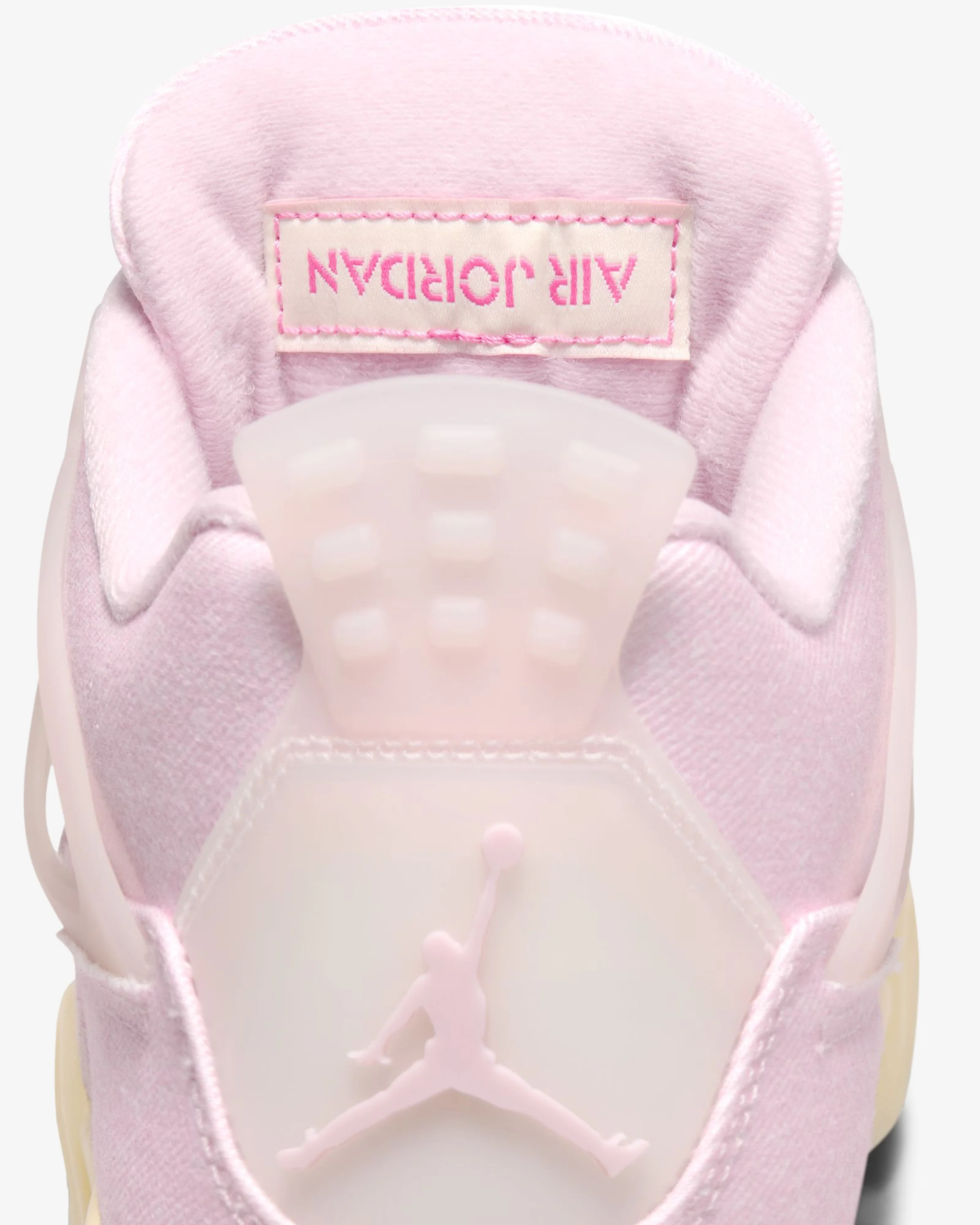 JORDAN WMNS AJ 4 RETRO - PEARL PINK/ ICED CARMINE