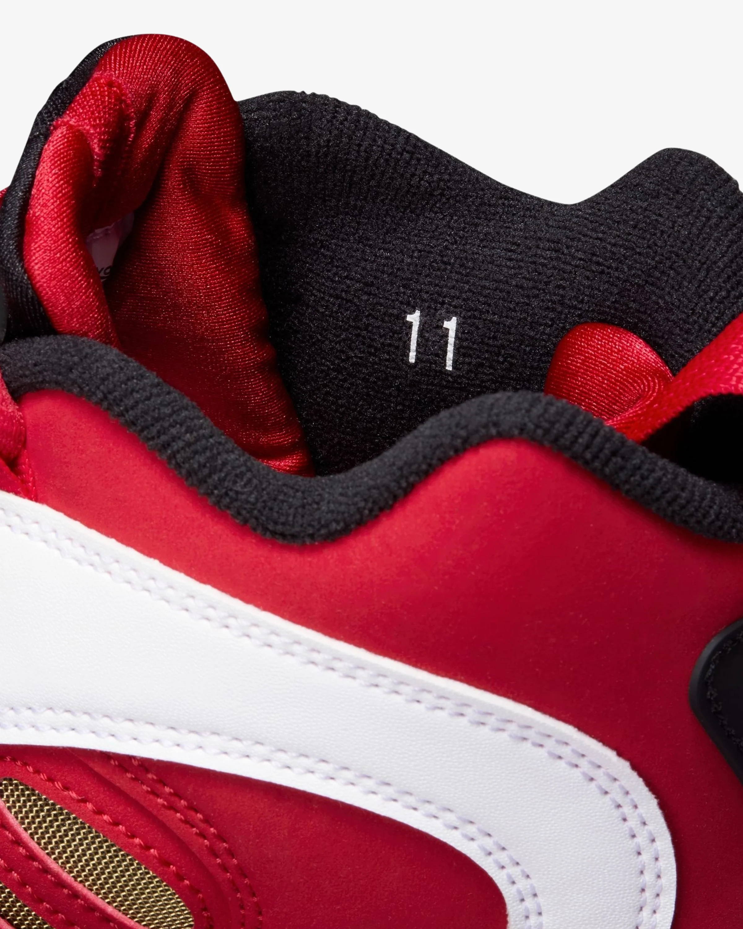NIKE AIR DIAMOND TURF II - PRIMERED/ WHITE/ BLACK